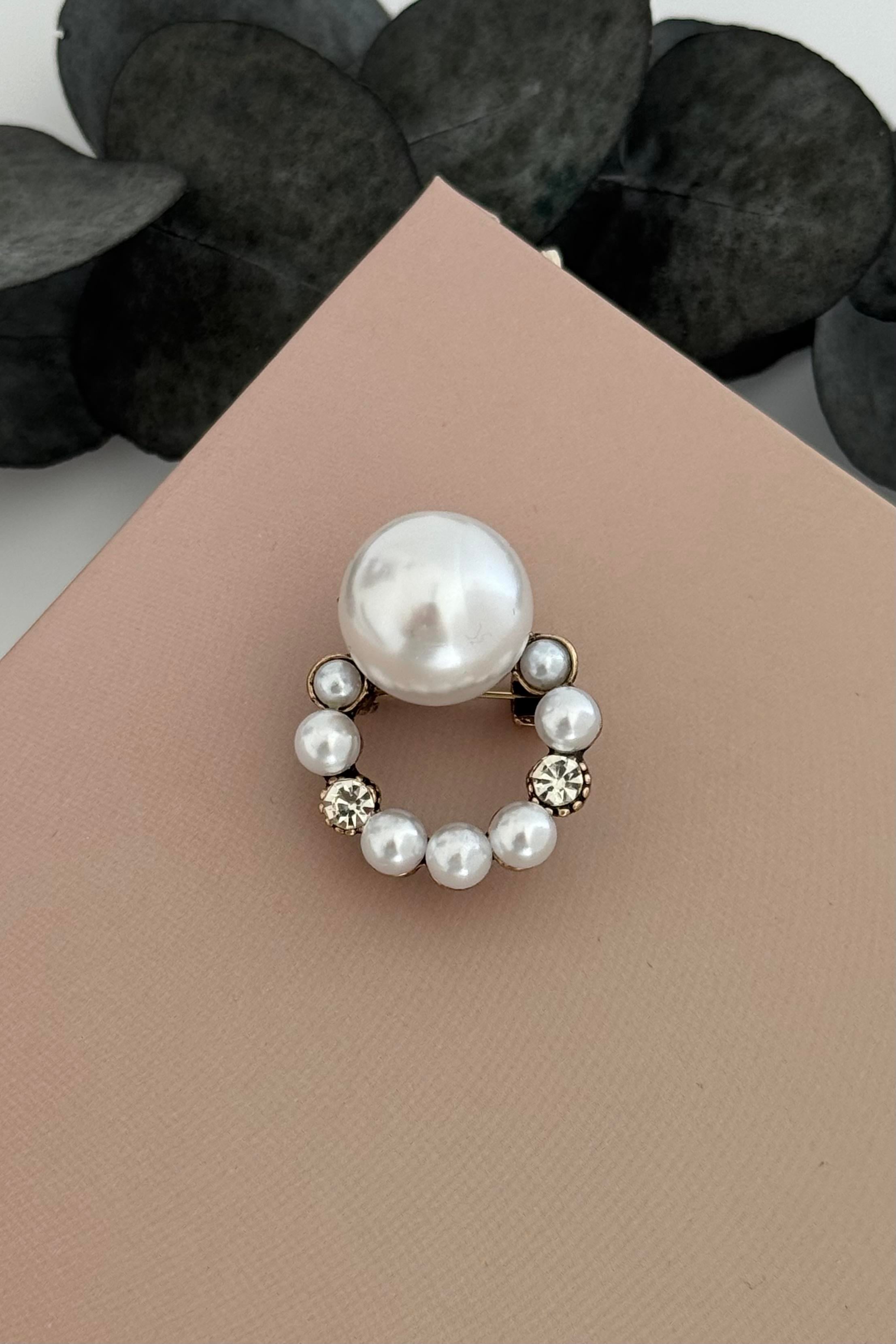 Pearl Orbit Broş