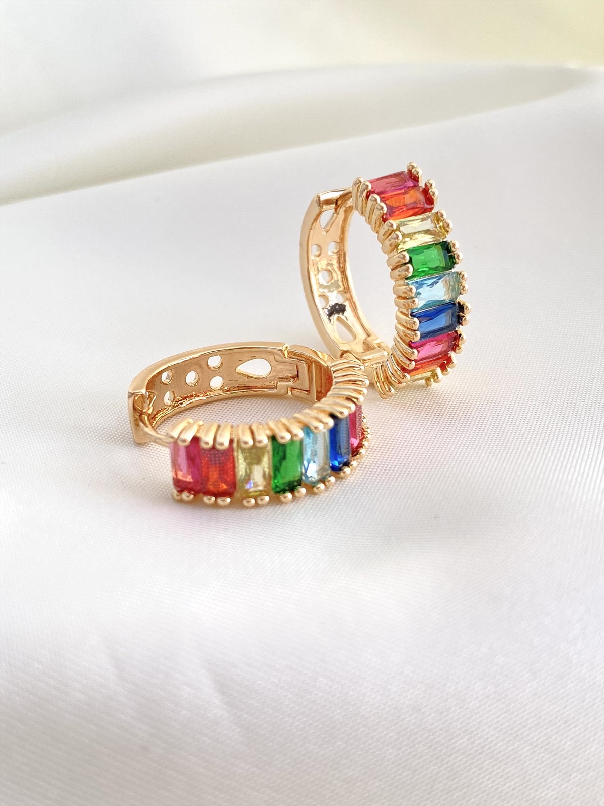 Renkli Baget Gold Küpe
