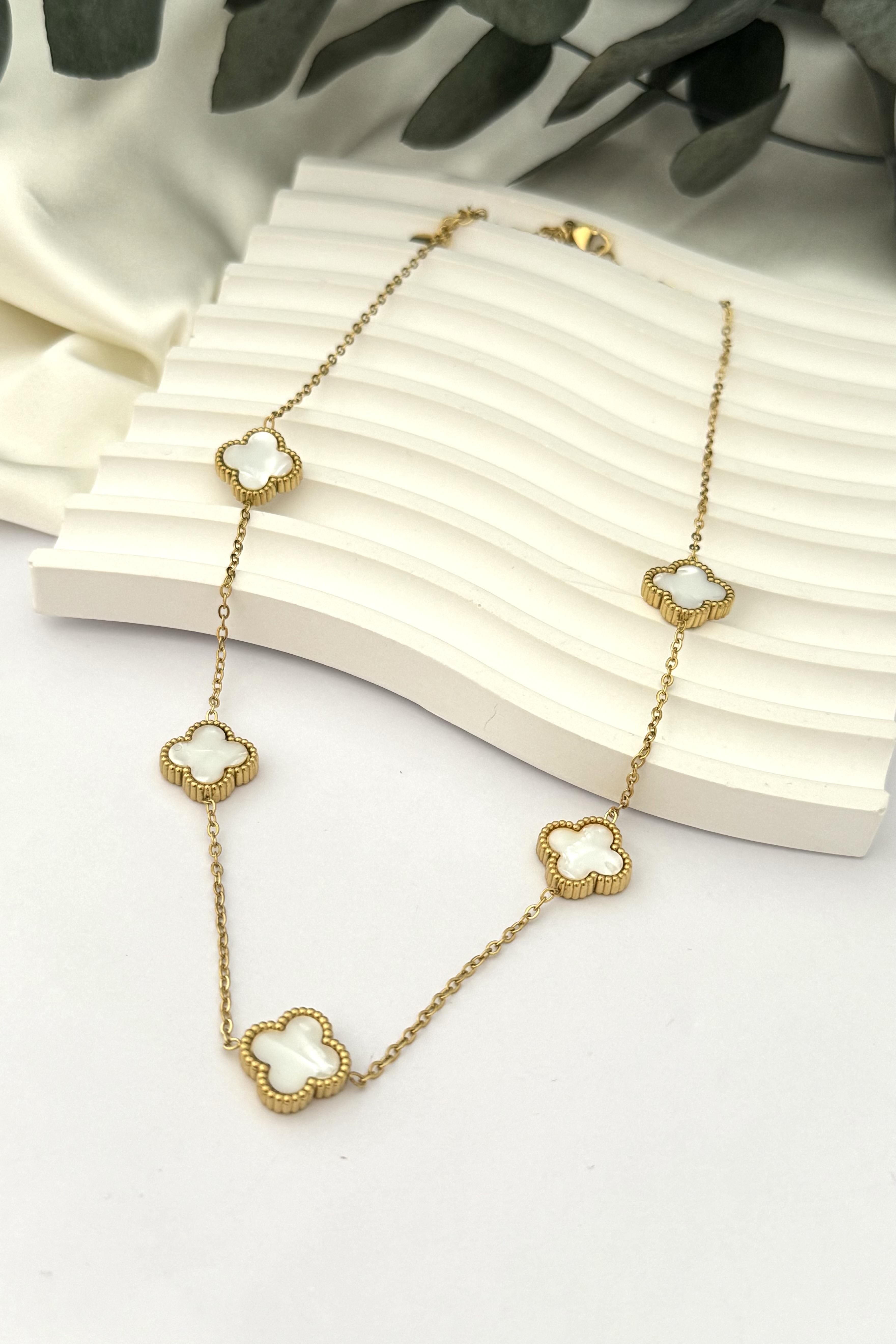 V Cleef White Kolye