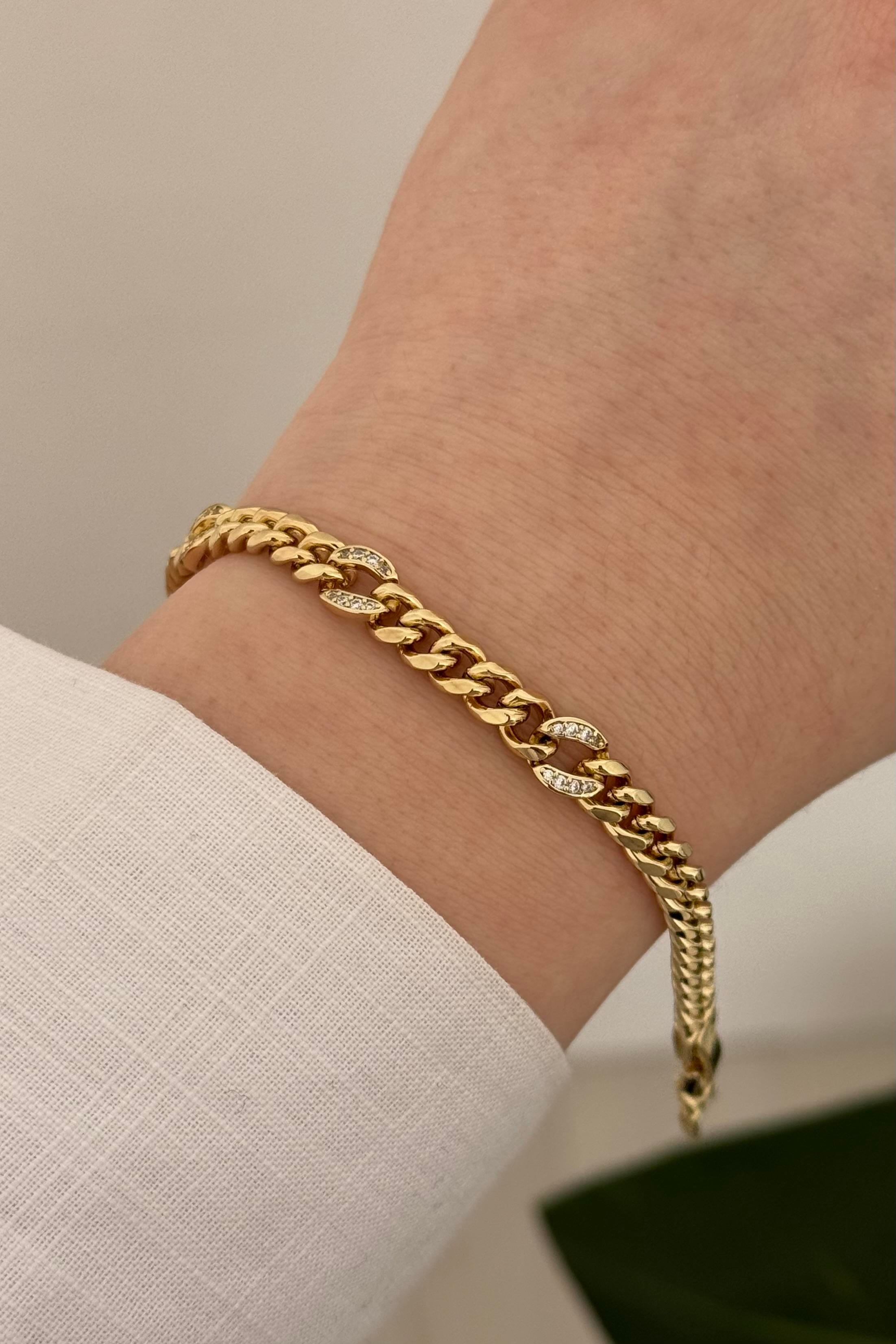 Velmira Vip Seri Gold Bileklik