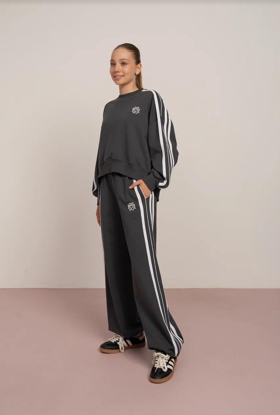  İKİ ŞERİTLİ OVERSİZE TAKIM ANTRASİT GRİ