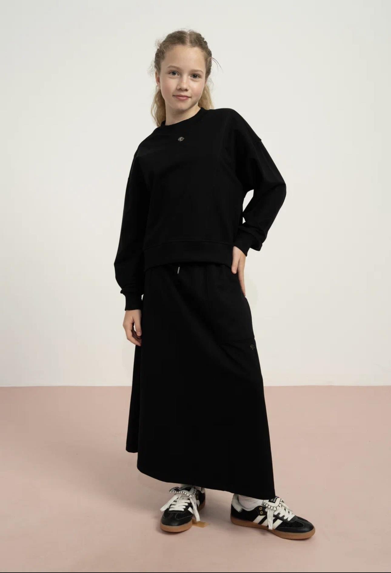 FERMUARLI ETEKLİ TAKIM SİYAH