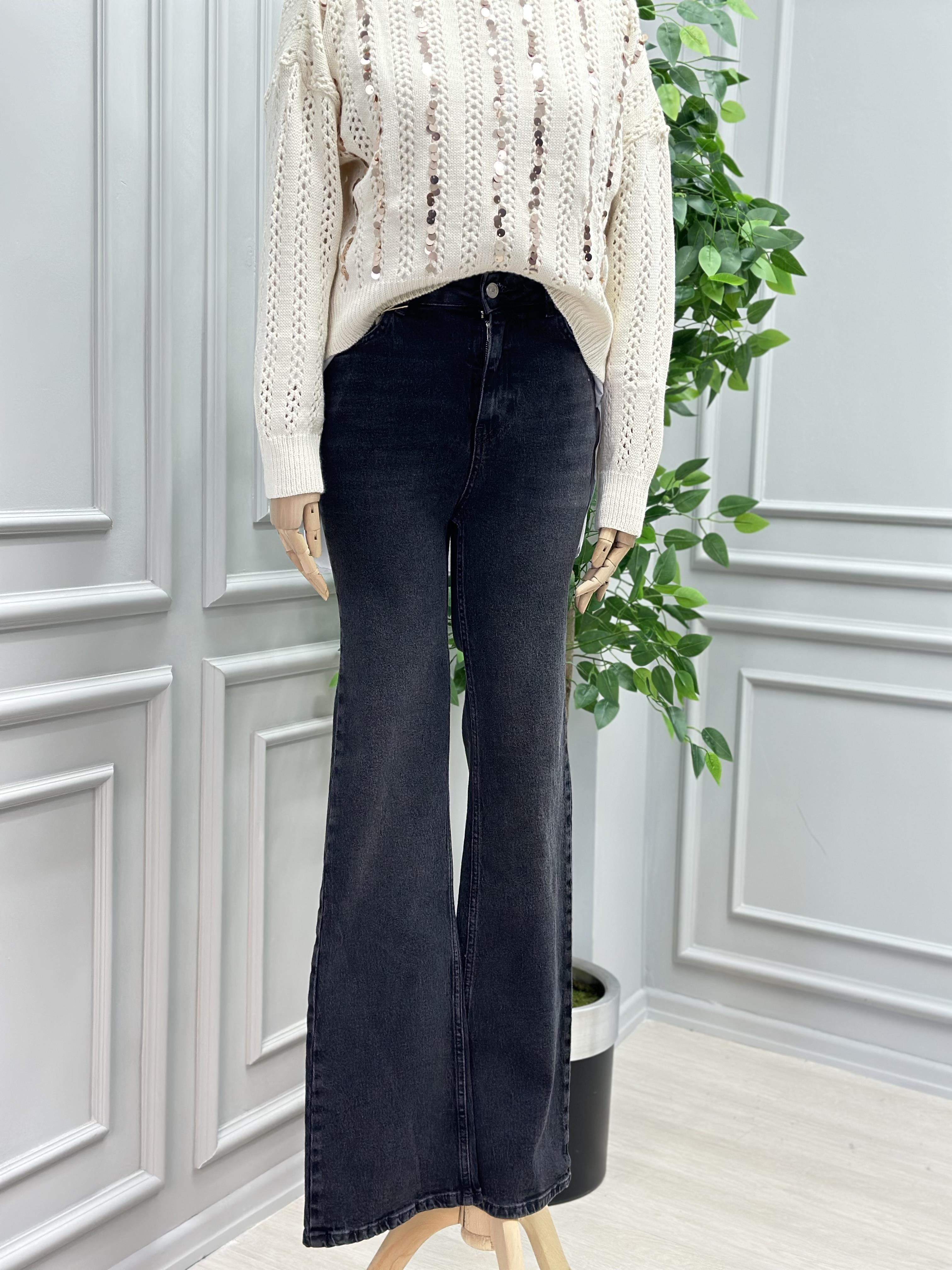 İSPANYOL PAÇA SİYAH JEAN PANTOLON