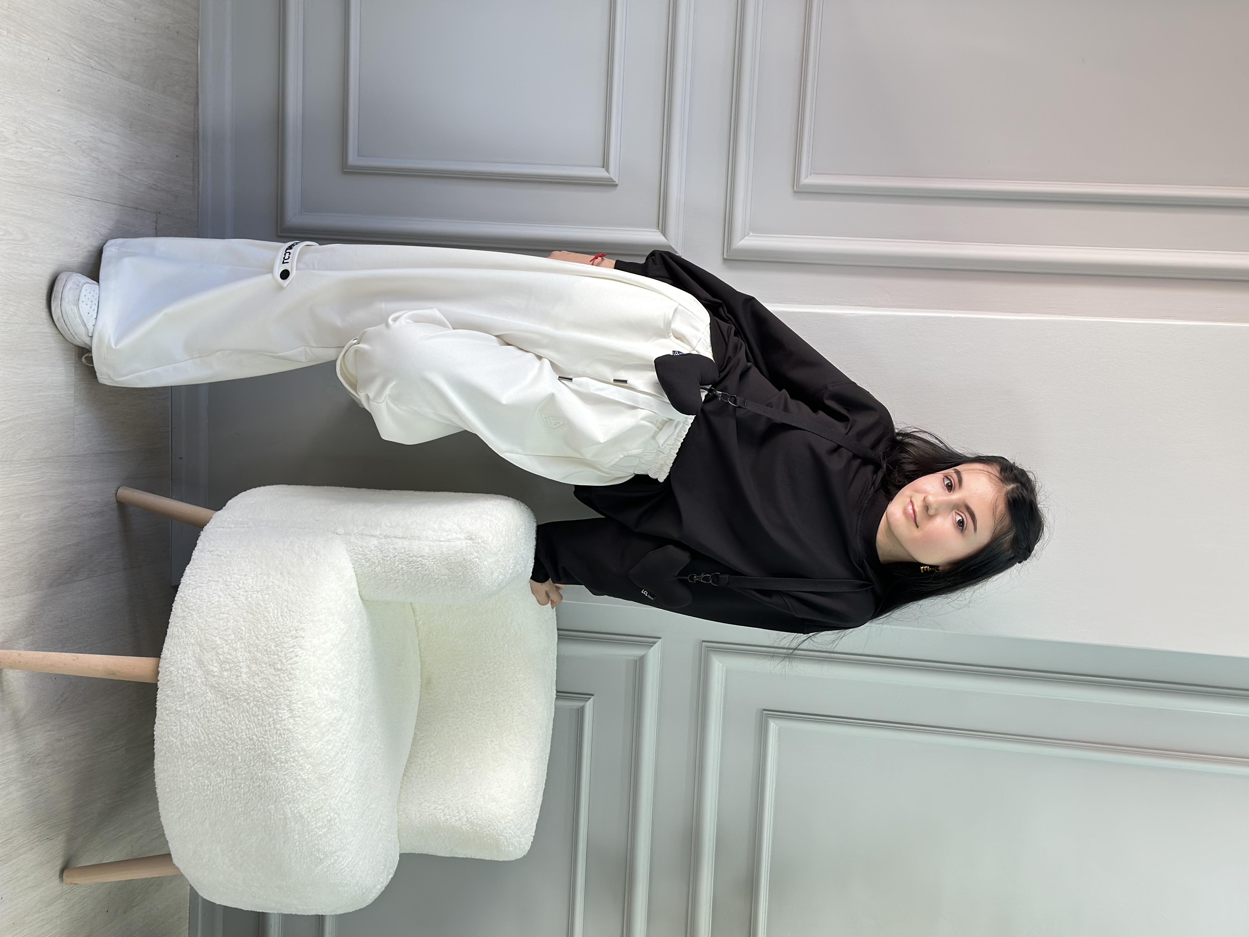 PAÇASI BÜZÜLEBİLİR EKRU EŞOFMAN ALTI