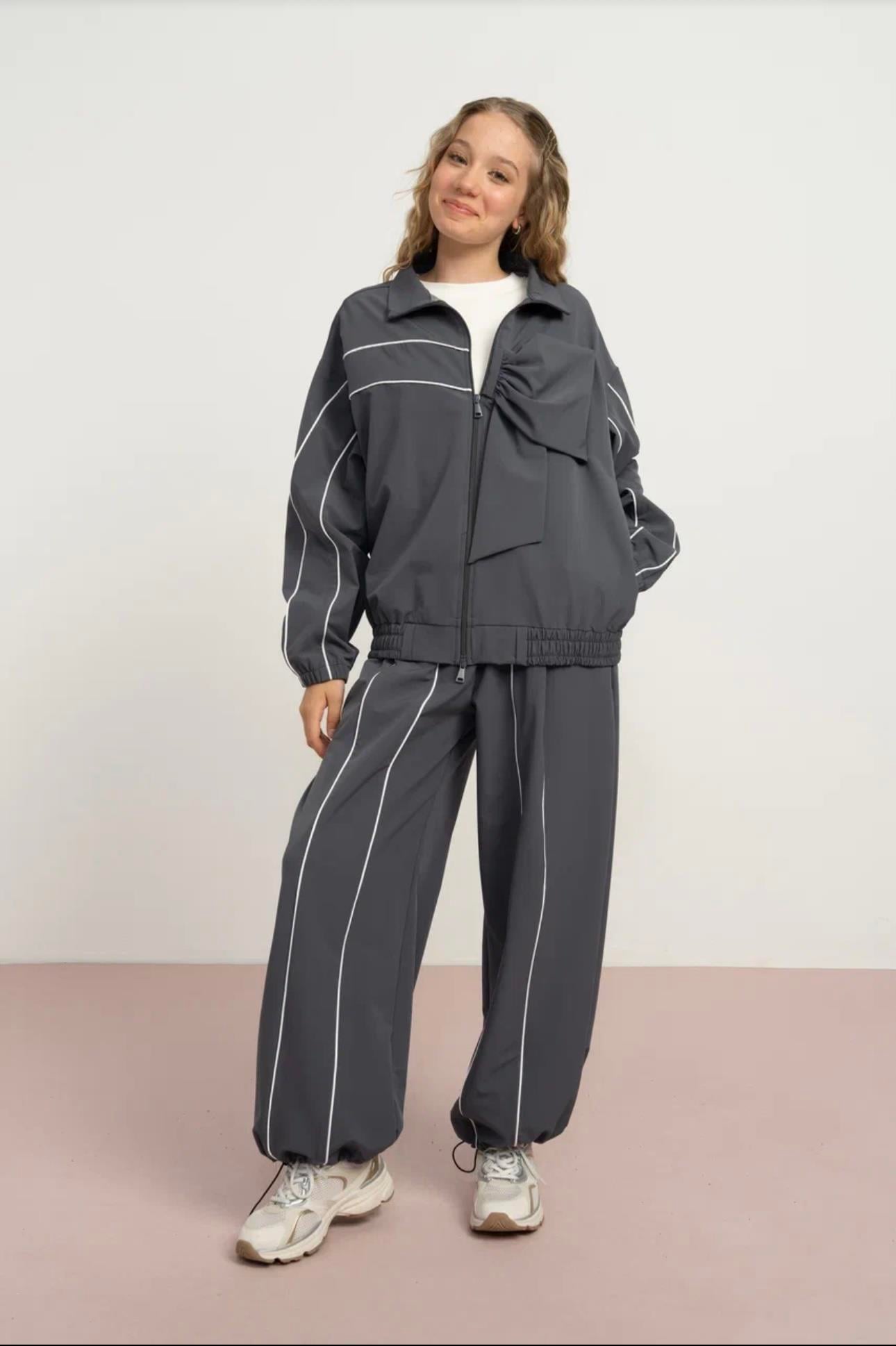 PARAŞÜT KUMAŞ KURDELE DETAYLI TAKIM GRİ