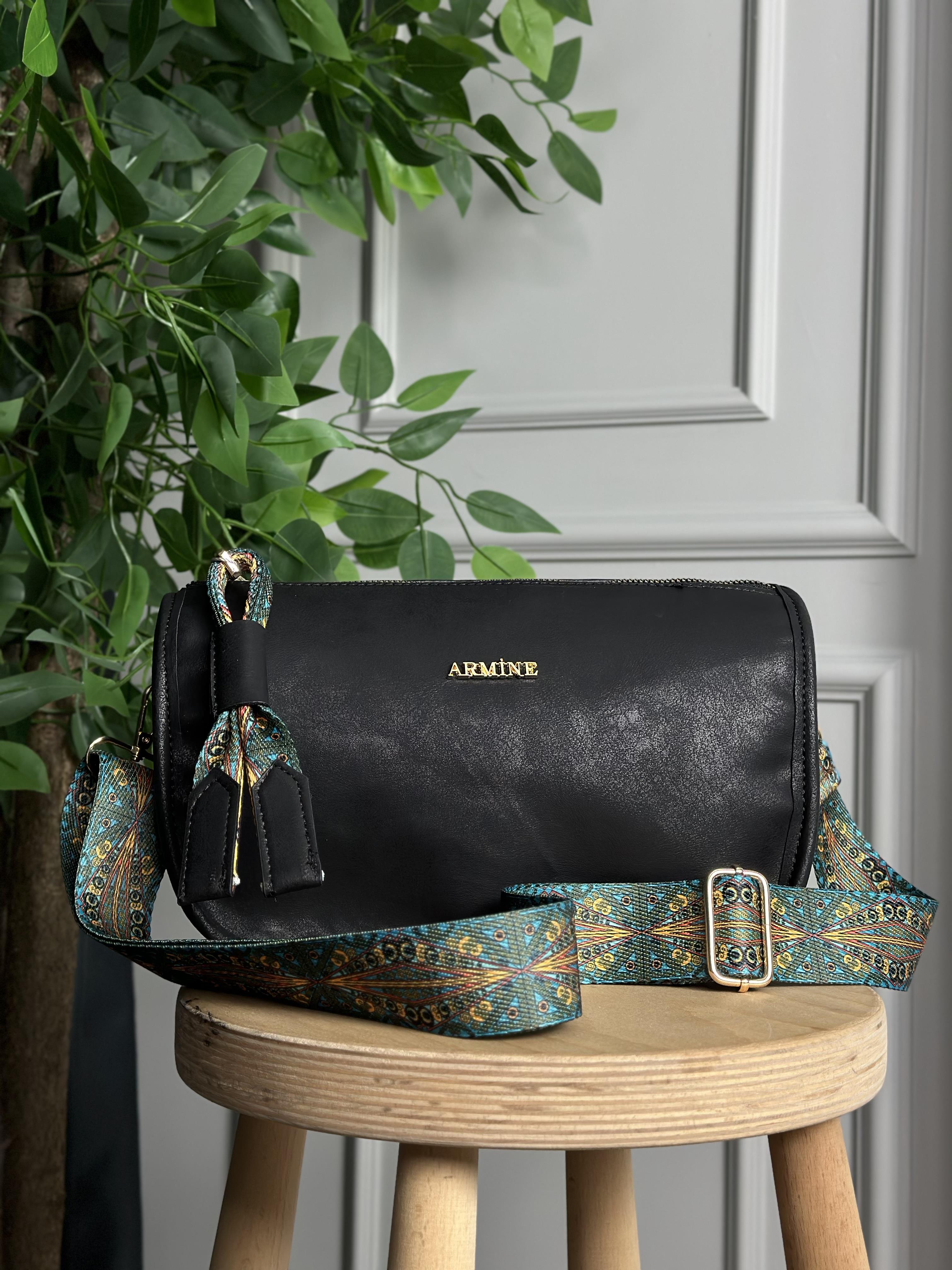 SİYAH ARMİNE ÇANTA