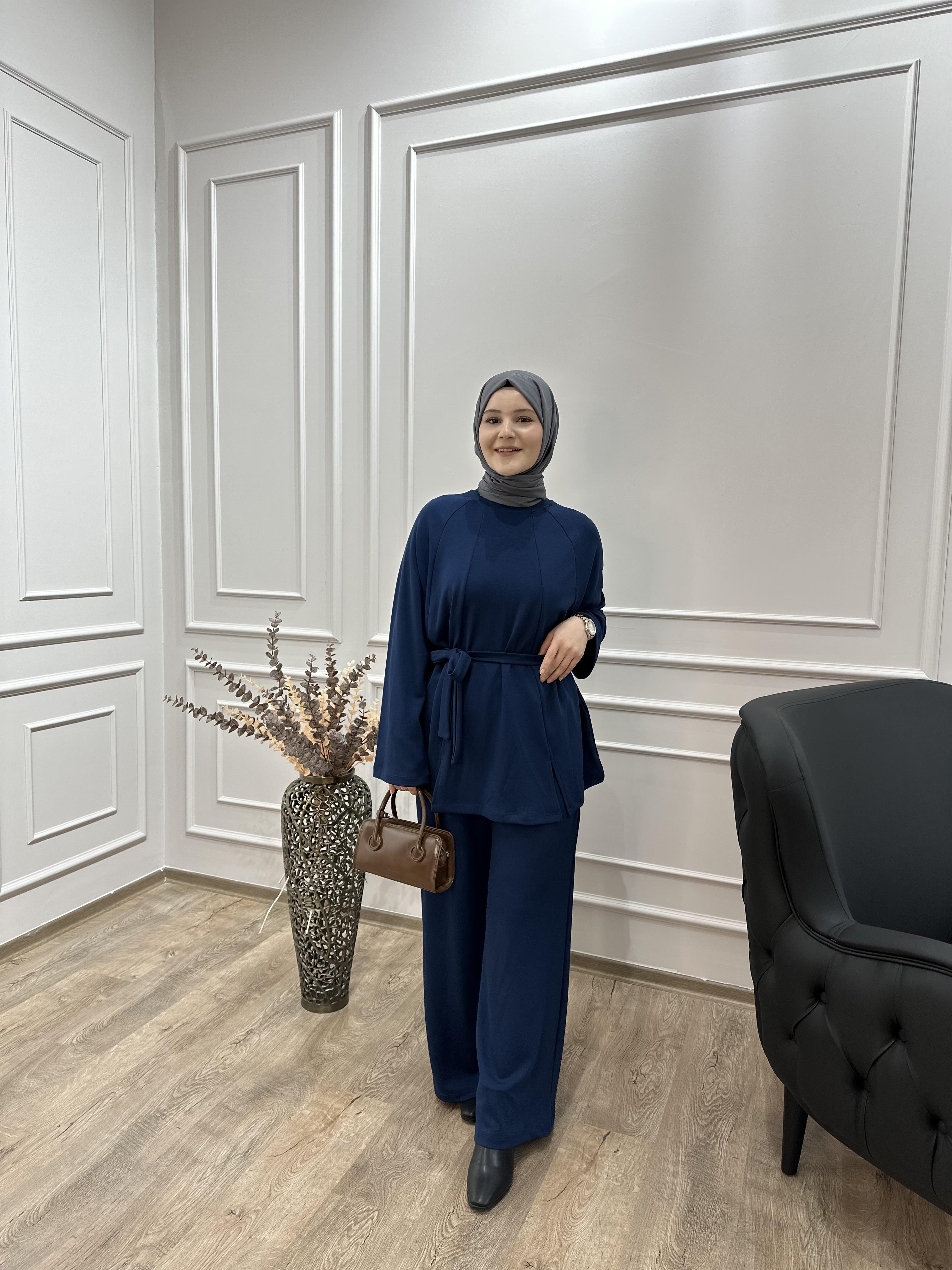 BELDEN BAĞLAMALI LACİVERT TAKIM