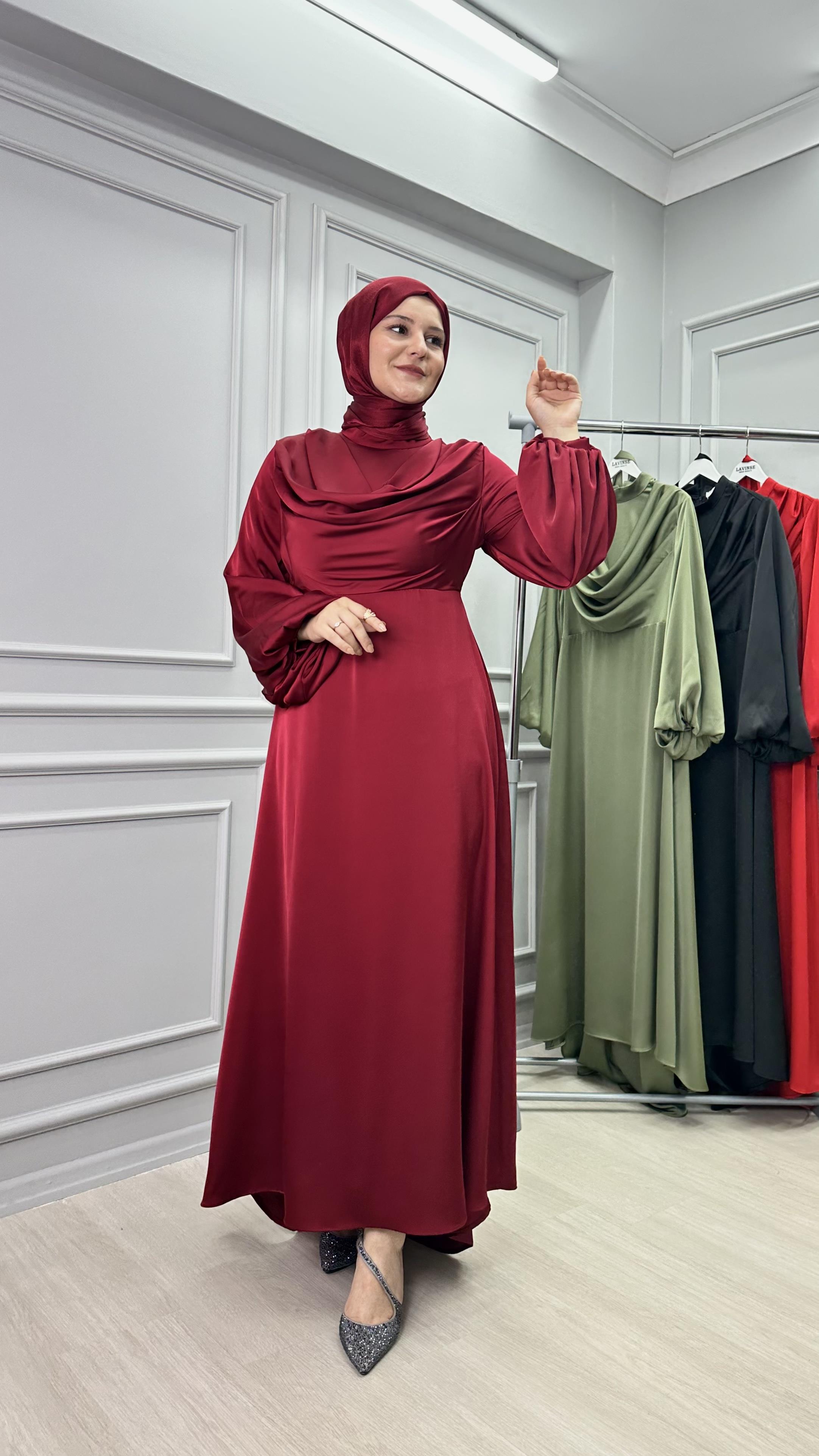 BORDO SATEN ABİYE ELBİSE