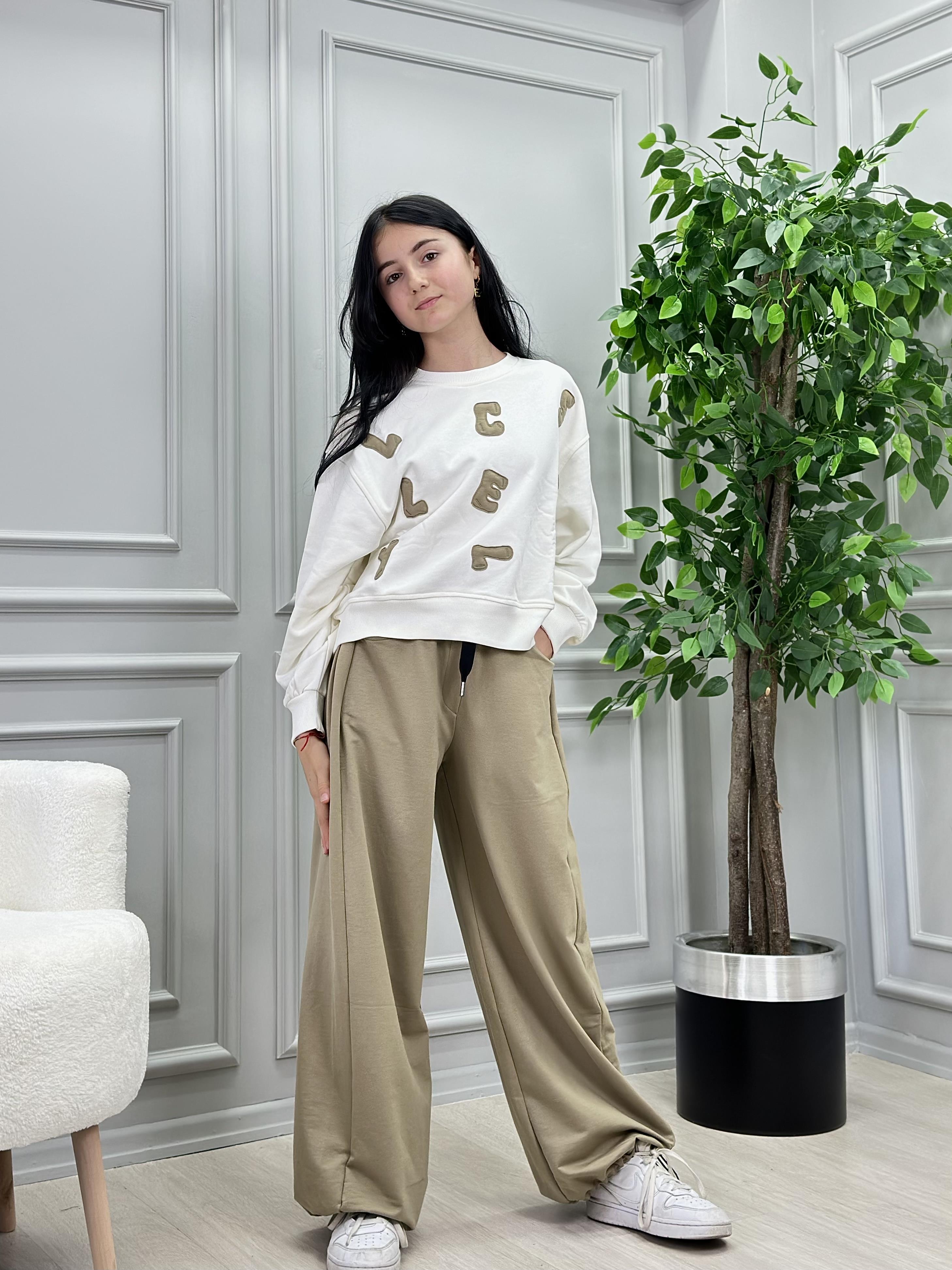 EKRU HAKİ HARFLİ TAKIM