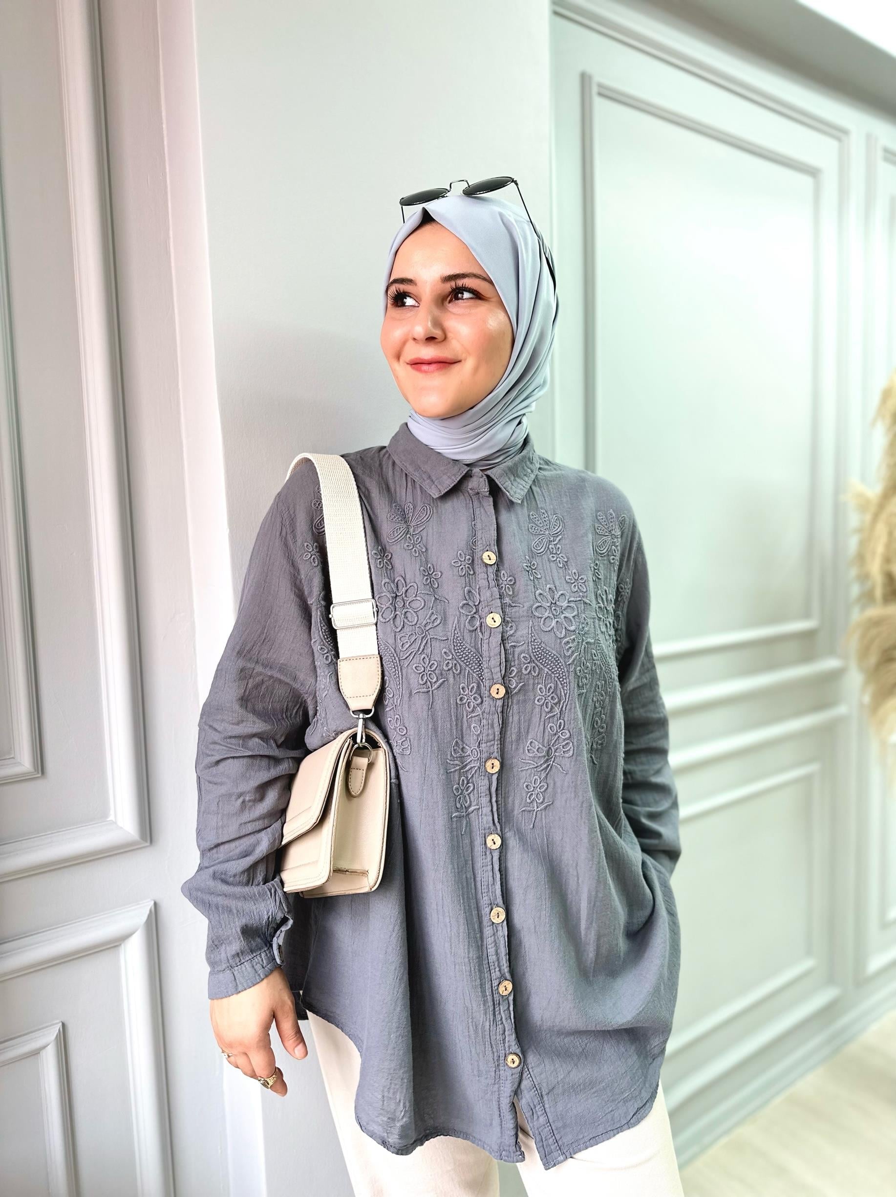 FÜME İŞLEMELİ MÜSLİN KUMAŞ GÖMLEK