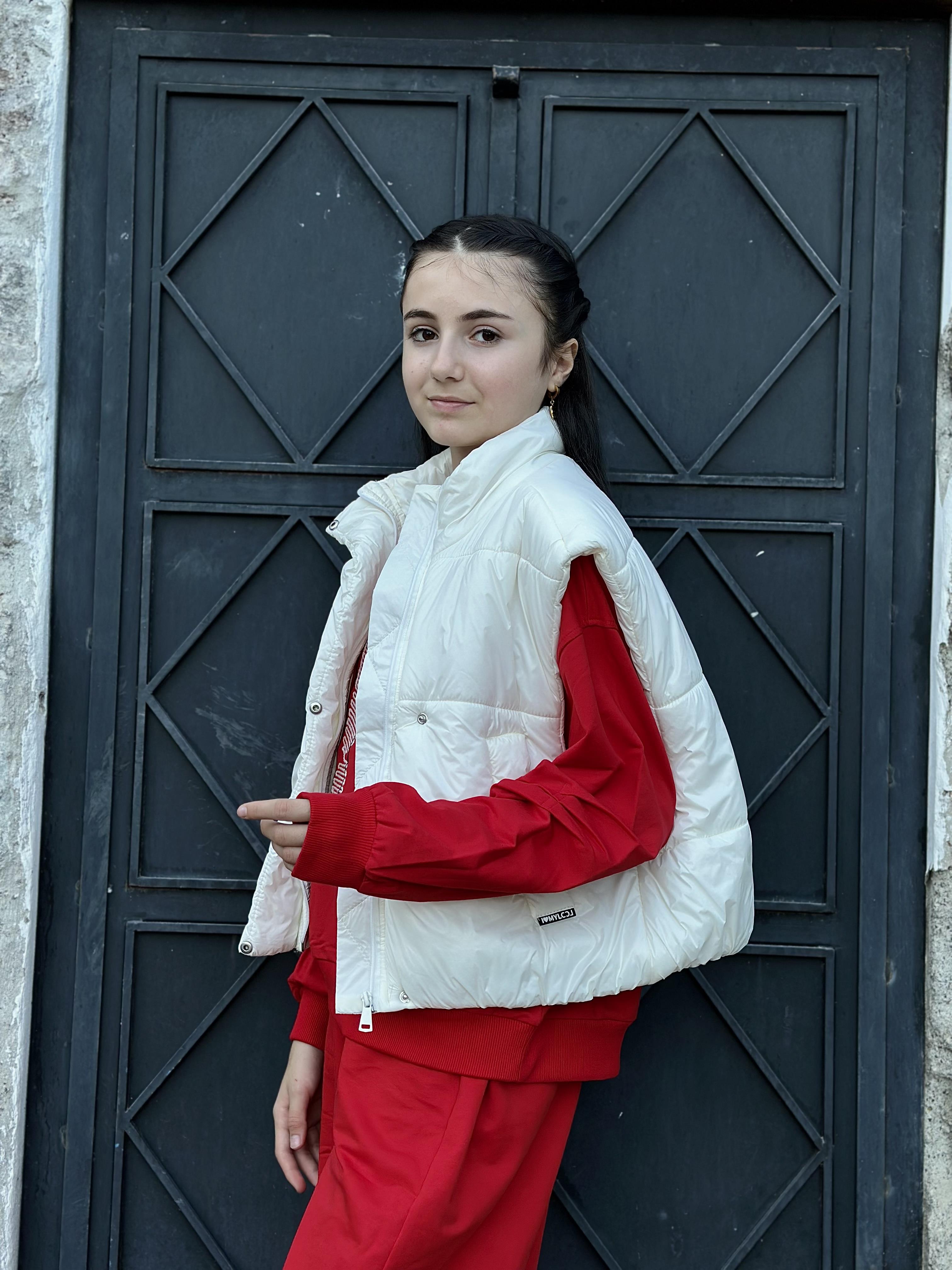 KREM PARAŞÜT ŞİŞME YELEK