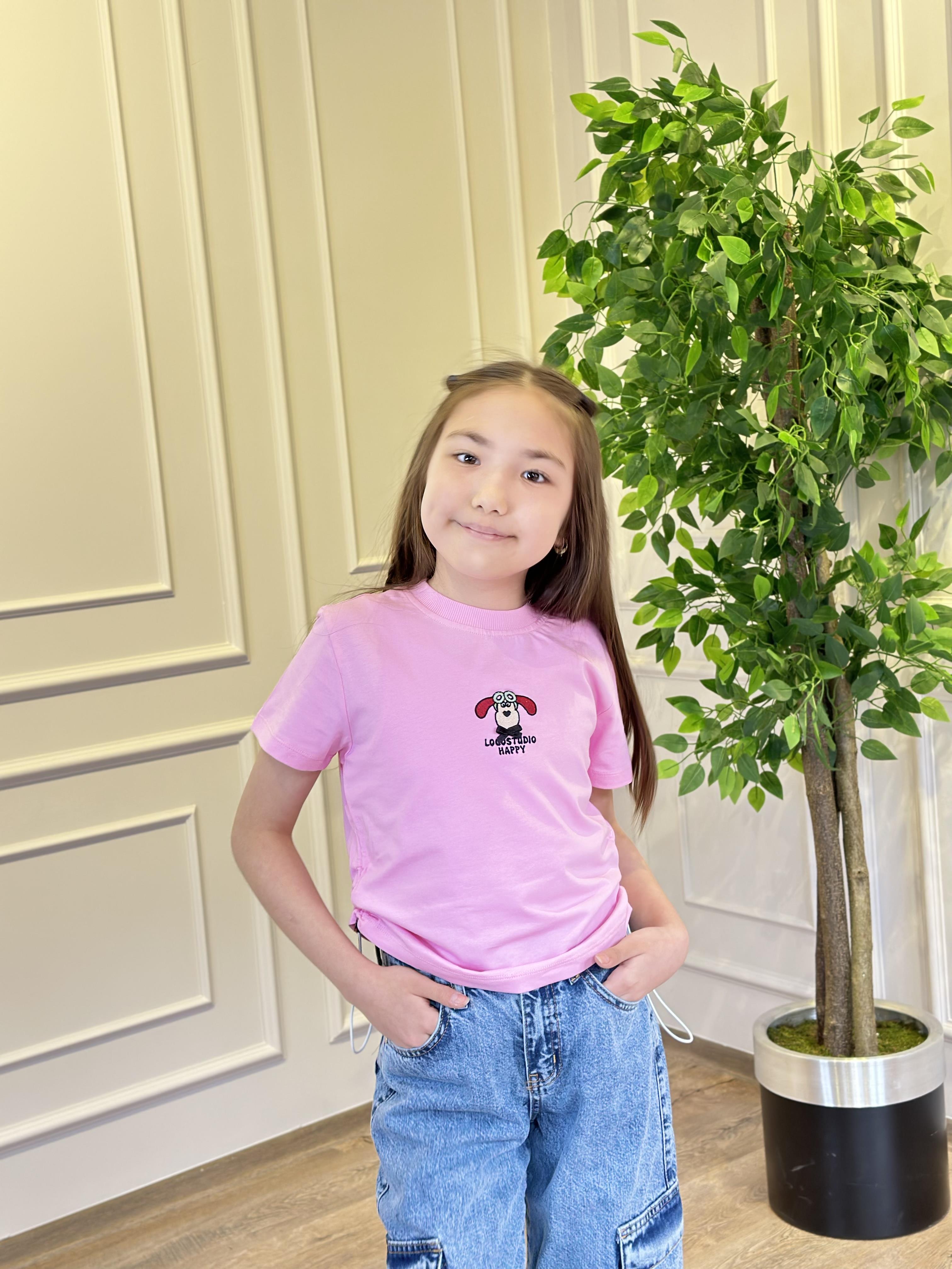 KUZU FİGÜRLÜ PEMBE CROP TİŞÖRT