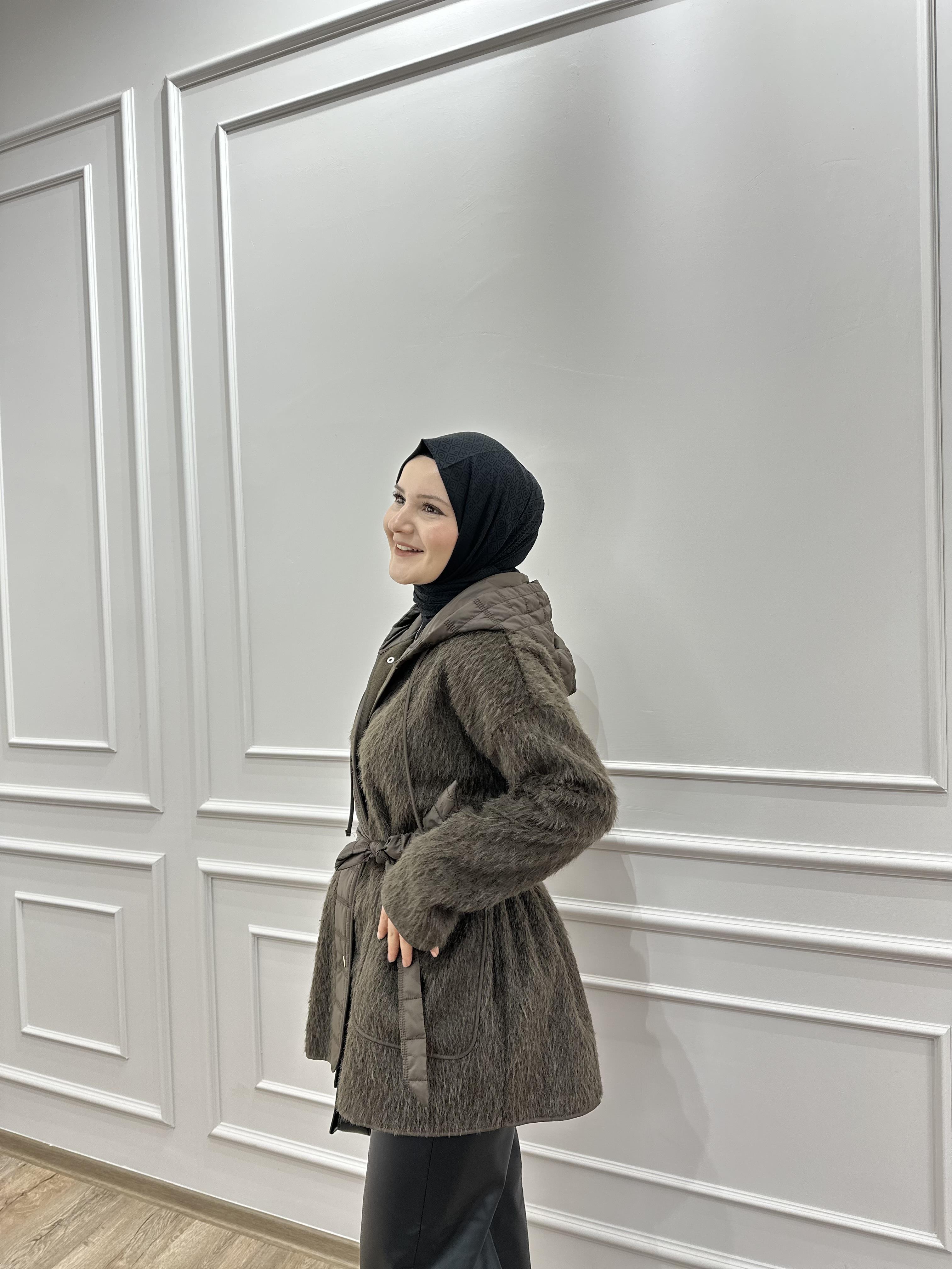 OWERSİZE YEŞİL PELUŞ CEKET 