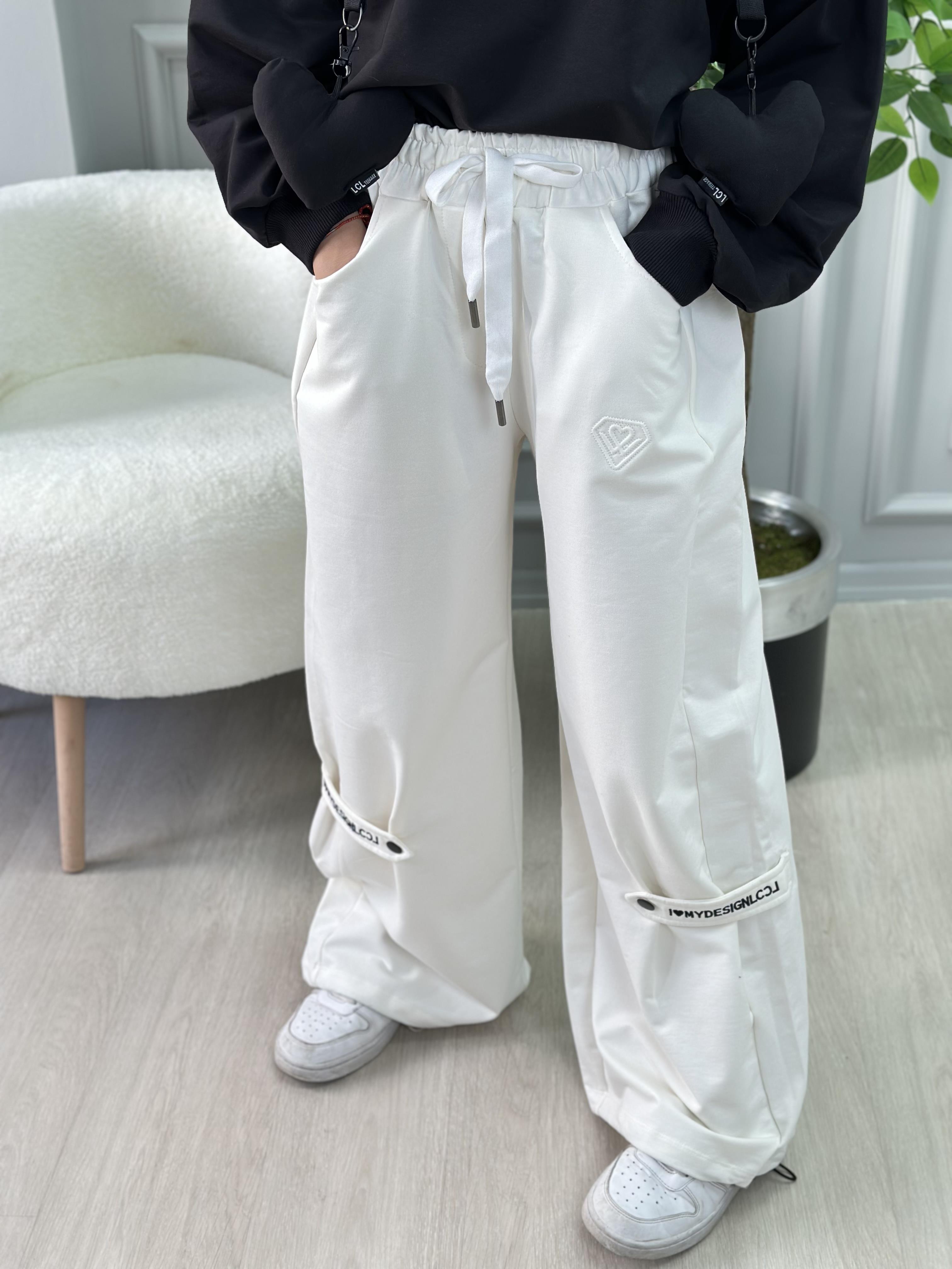 PAÇASI BÜZÜLEBİLİR EKRU EŞOFMAN ALTI