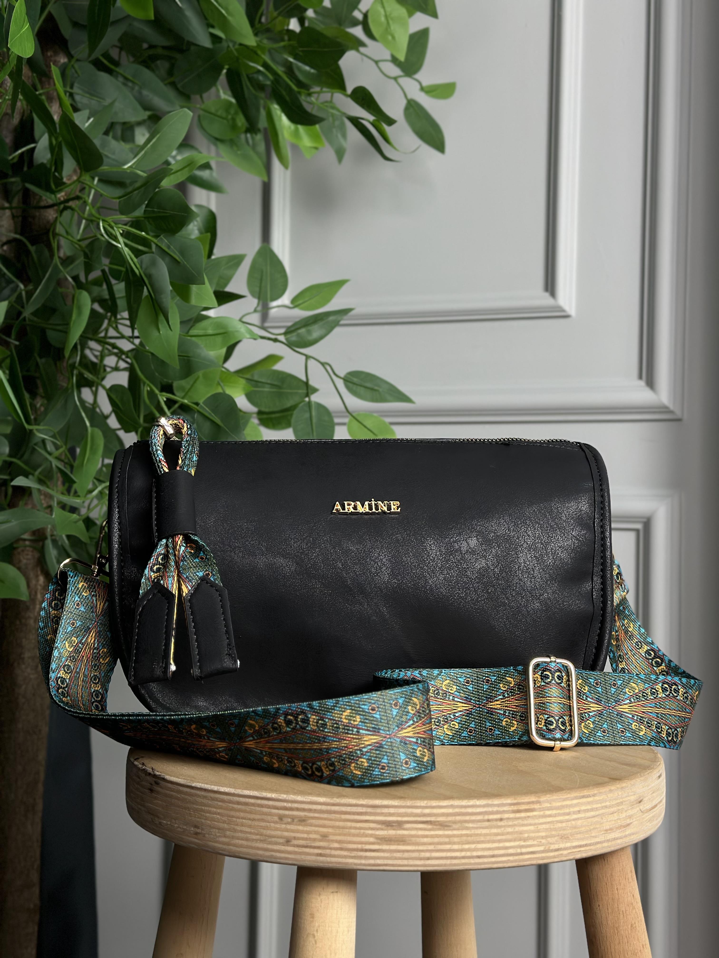 SİYAH ARMİNE ÇANTA