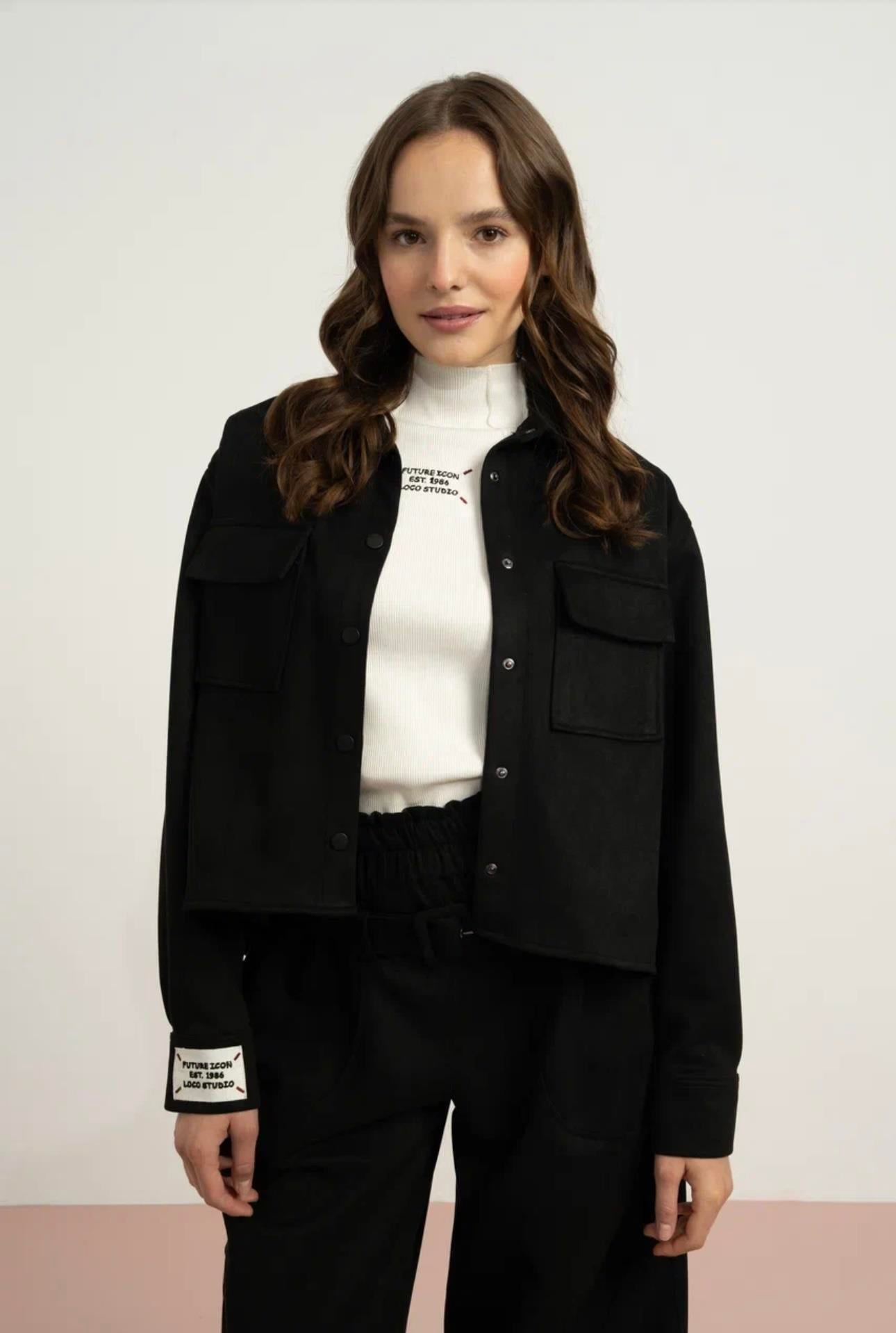 SÜET CEPLİ OVERSİZE GÖMLEK SİYAH