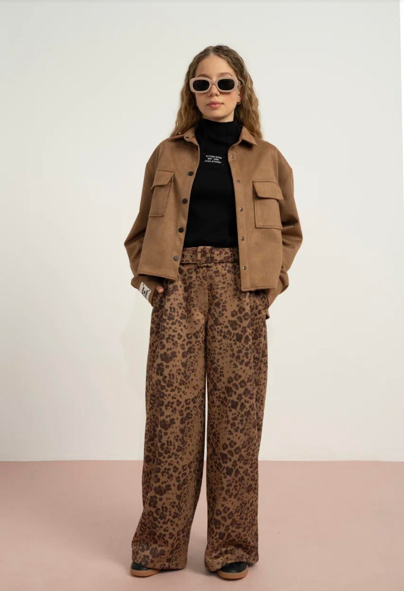 SÜET CEPLİ OVERSİZE GÖMLEK VİZON