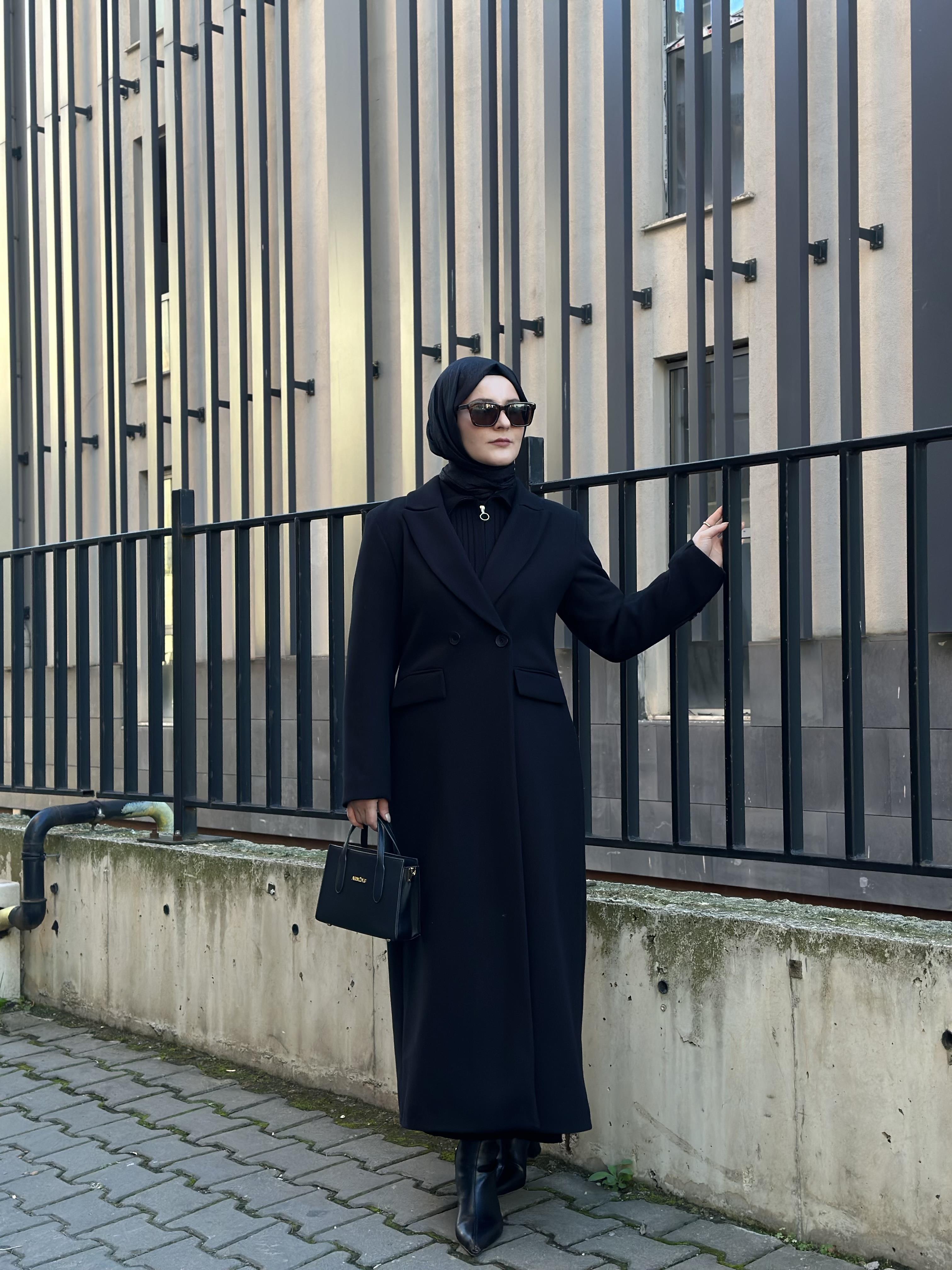 TAM BOY SİYAH KAŞE KABAN