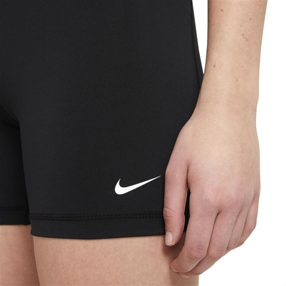Nike W Np 365 Short 5in Kadın Siyah Antrenman Şort