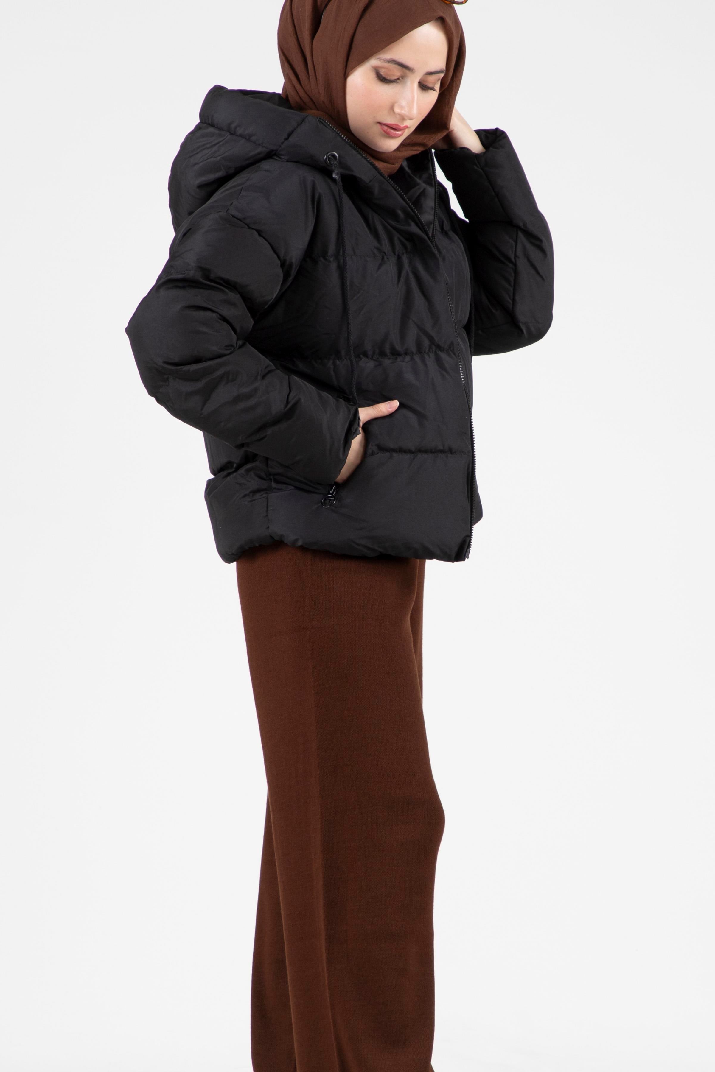Belboy Puffer Women Jacket_ Black color