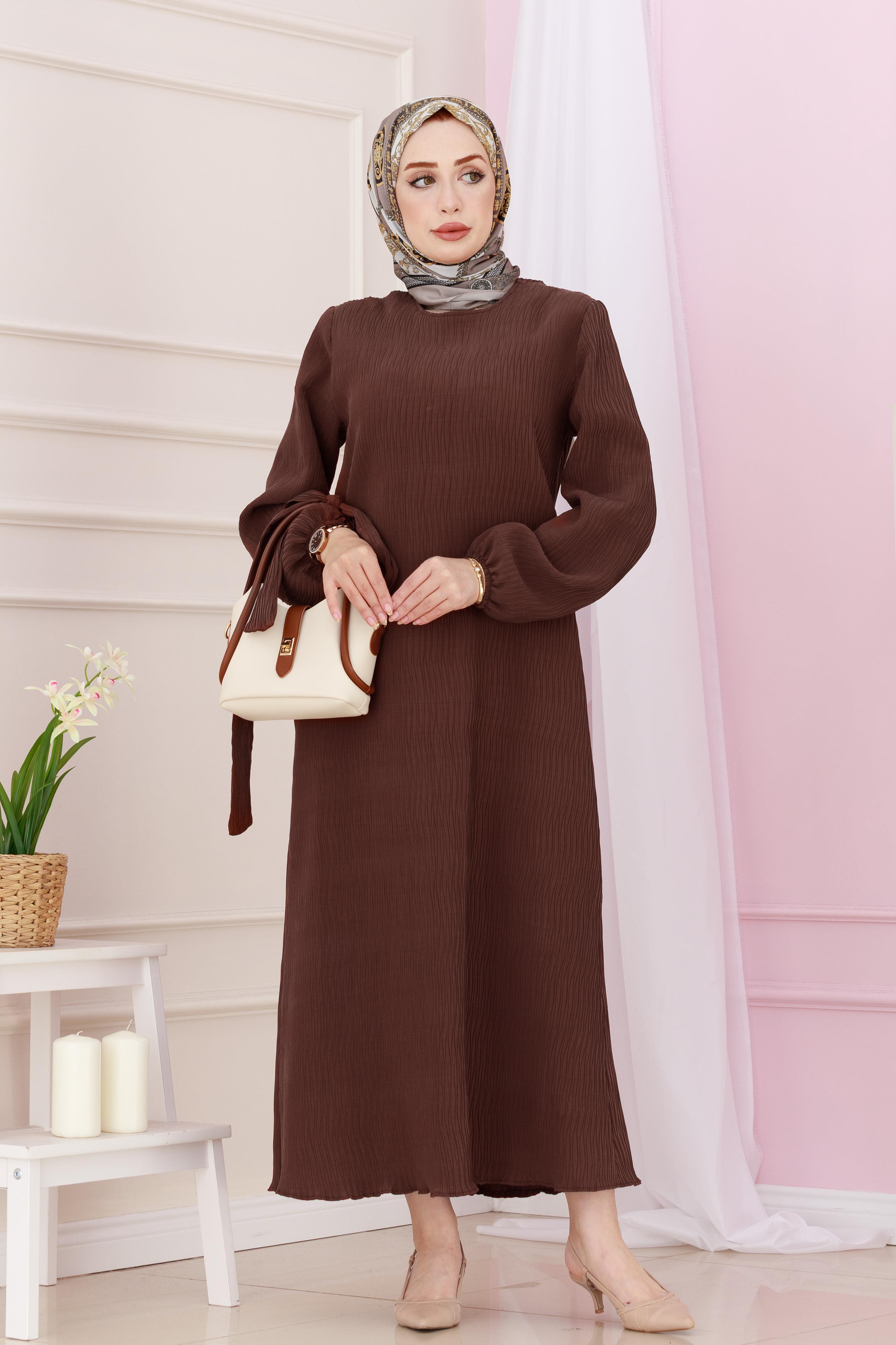 Luna Dress with Belt-Brown color