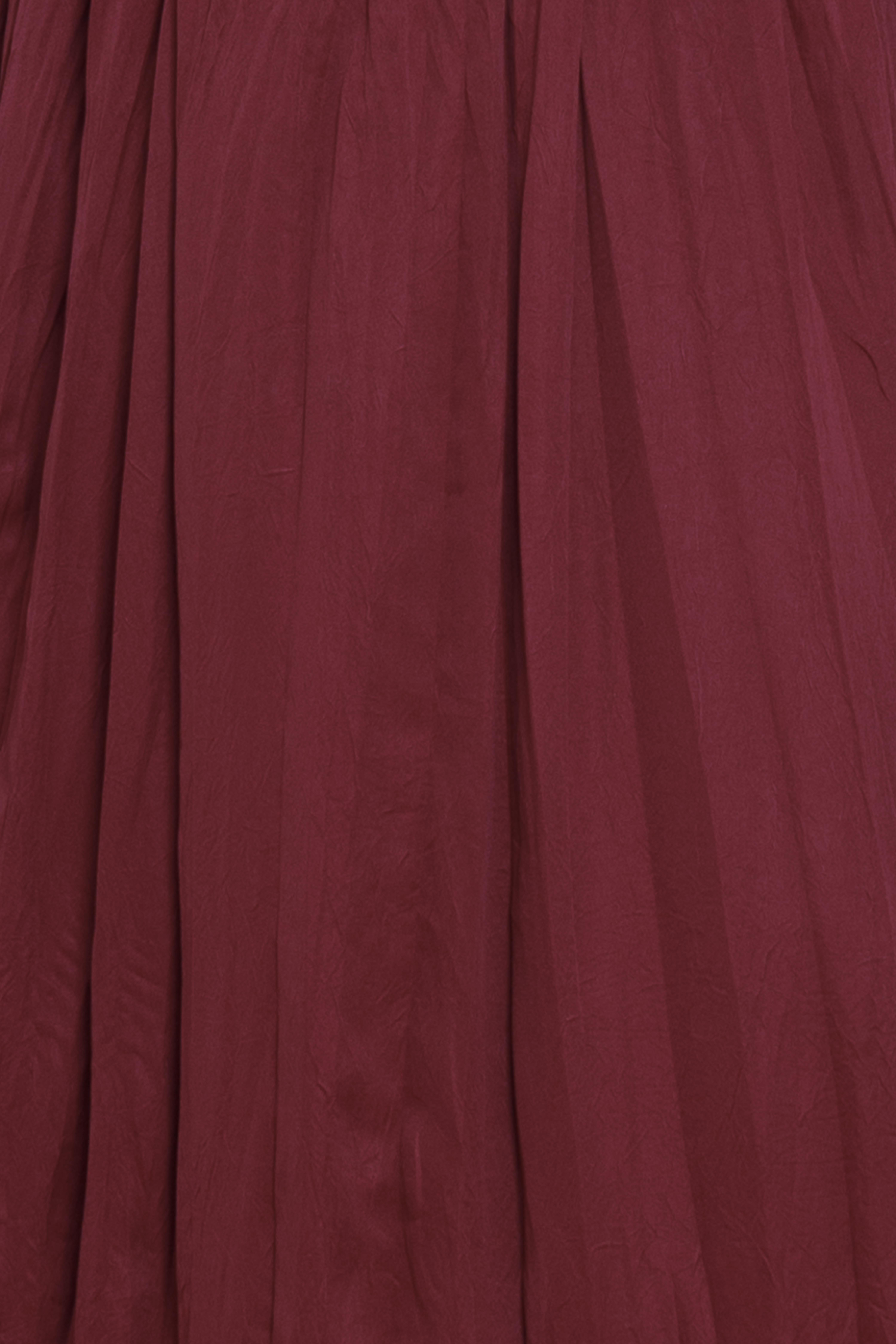 Pleated Skirt with Stretch Waist - claret red color