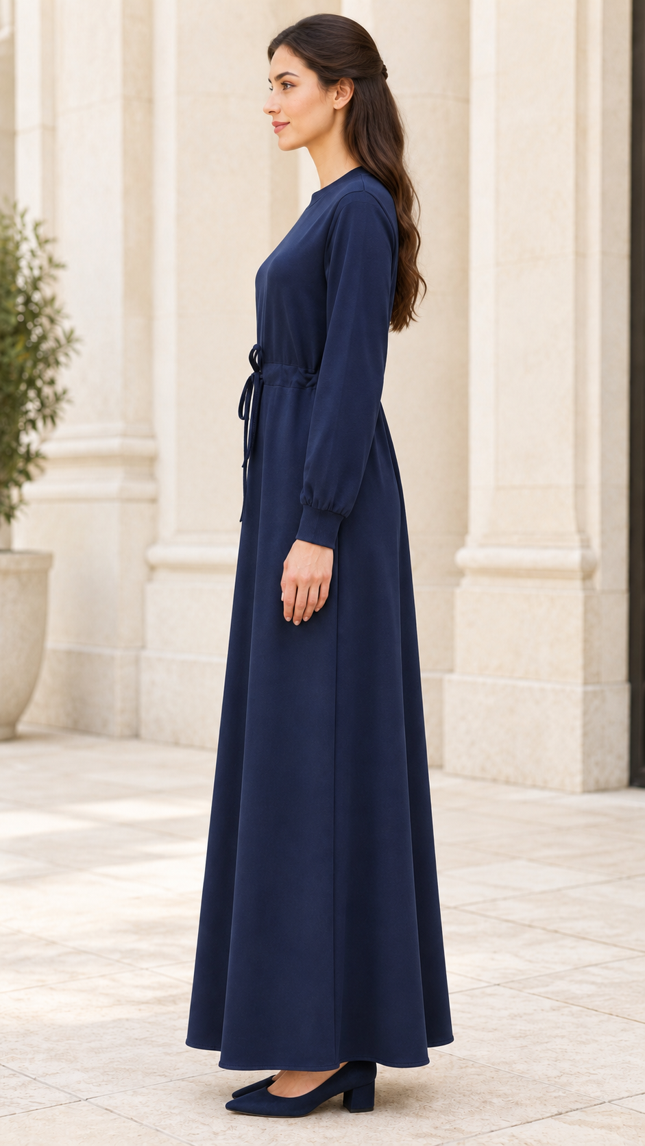 Dress with belt at the waist - dark blue Color