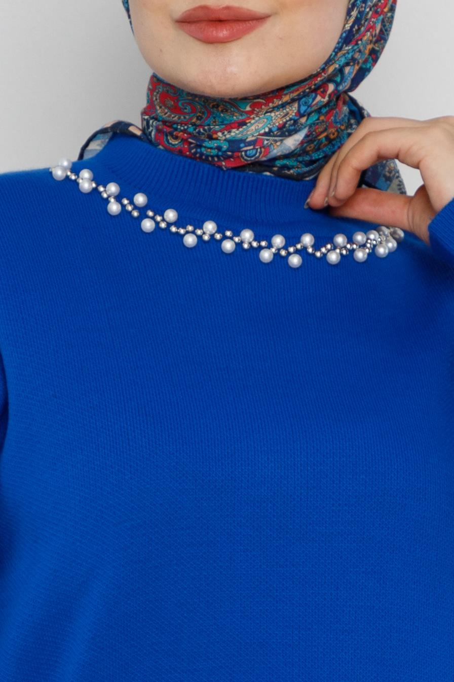 Boynu İnci Detaylı Triko Takım-Saks Mavi