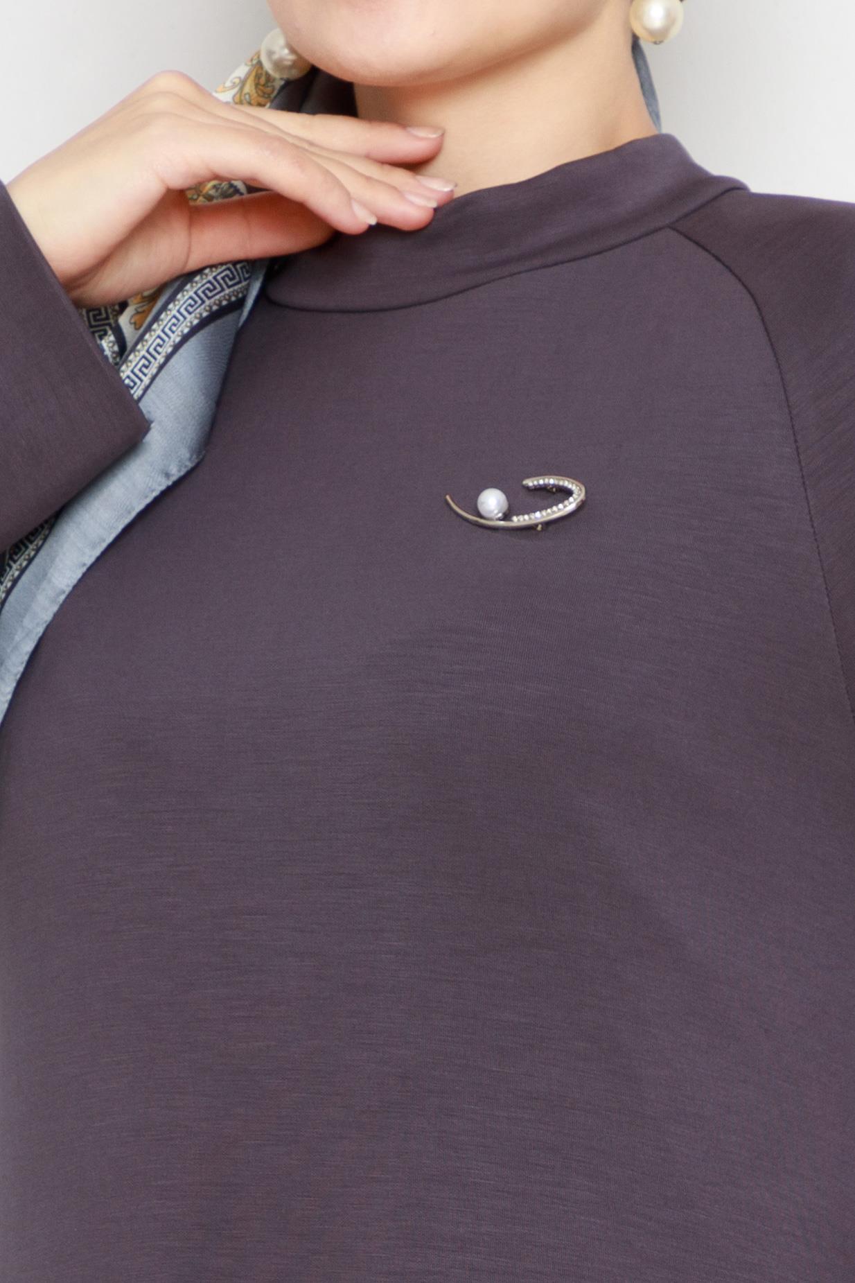 Detailed Dress Brooch - Anthracite color