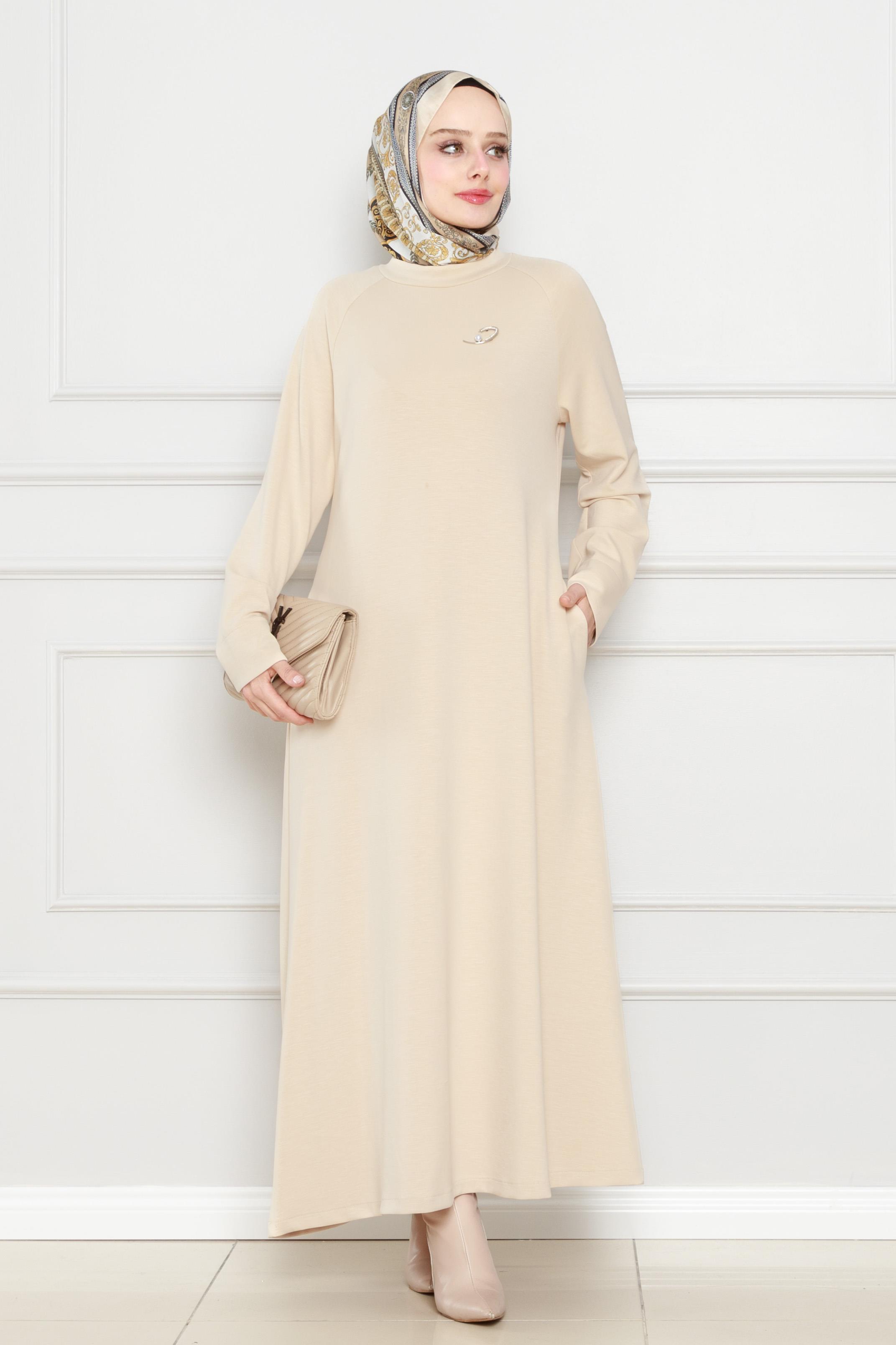 بروش فستان مفصل-لون بيج