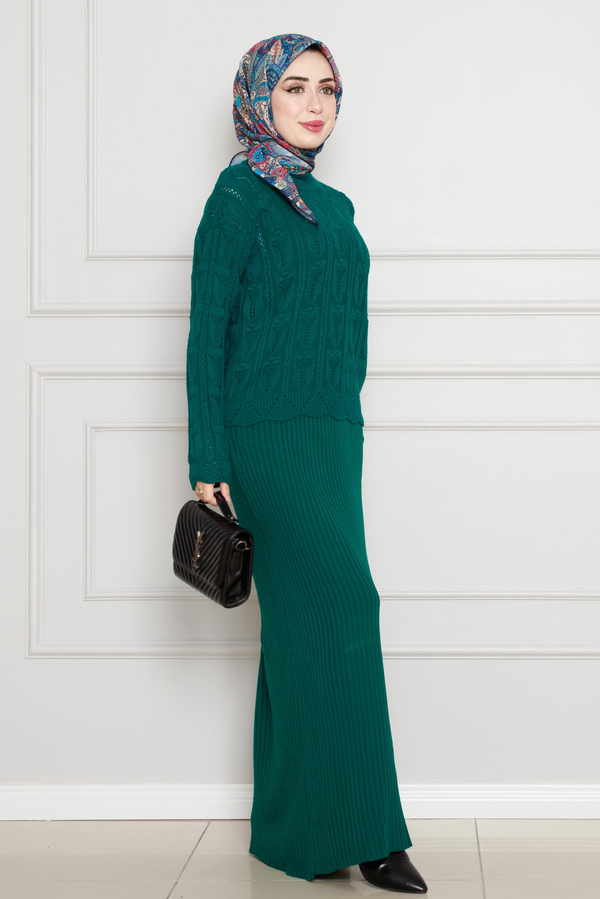 Embroidered Lace Skirt and sweater Knit Set- emerald green color