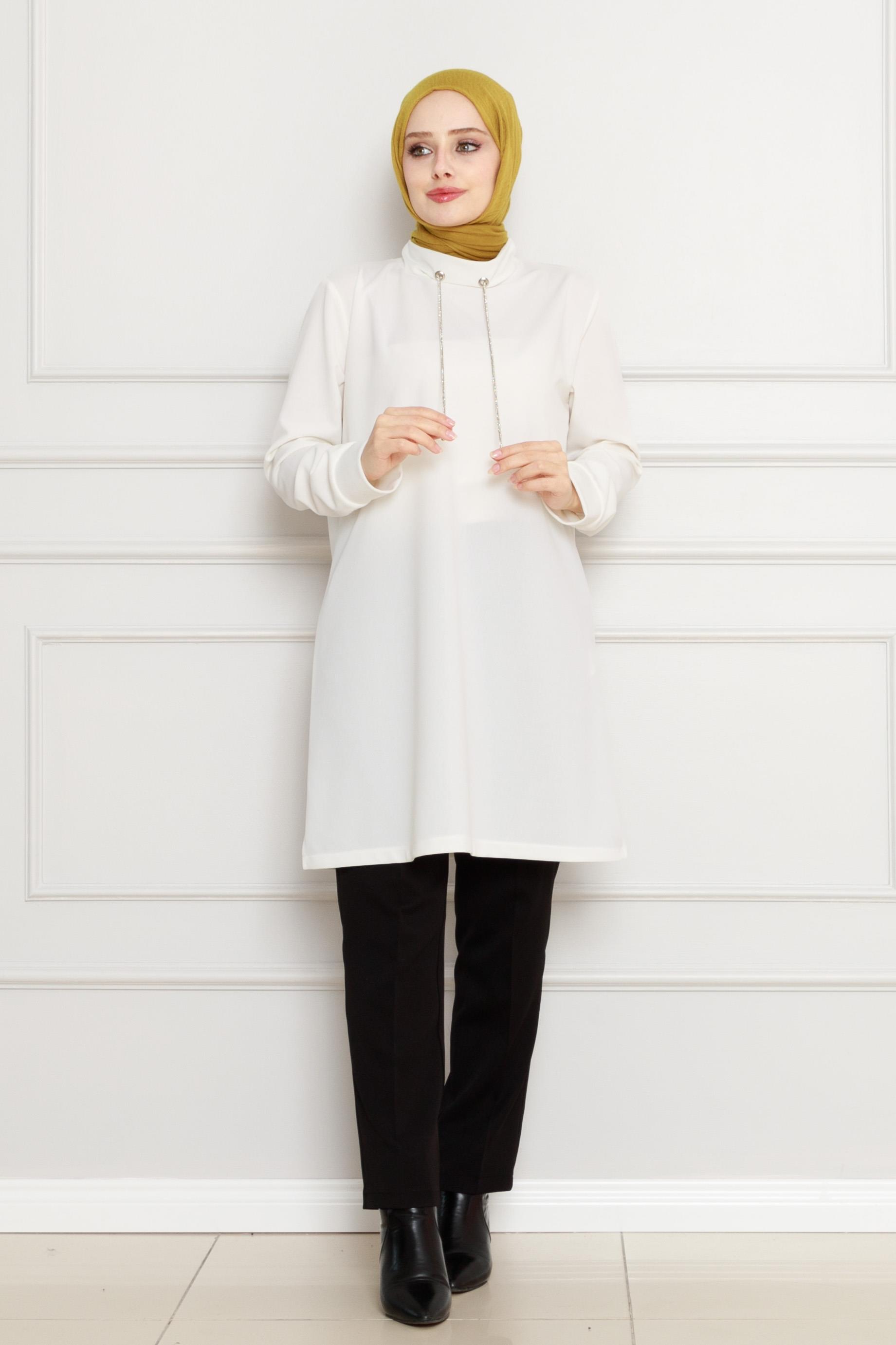 تونيك بياقة عالية-أبيض اللون