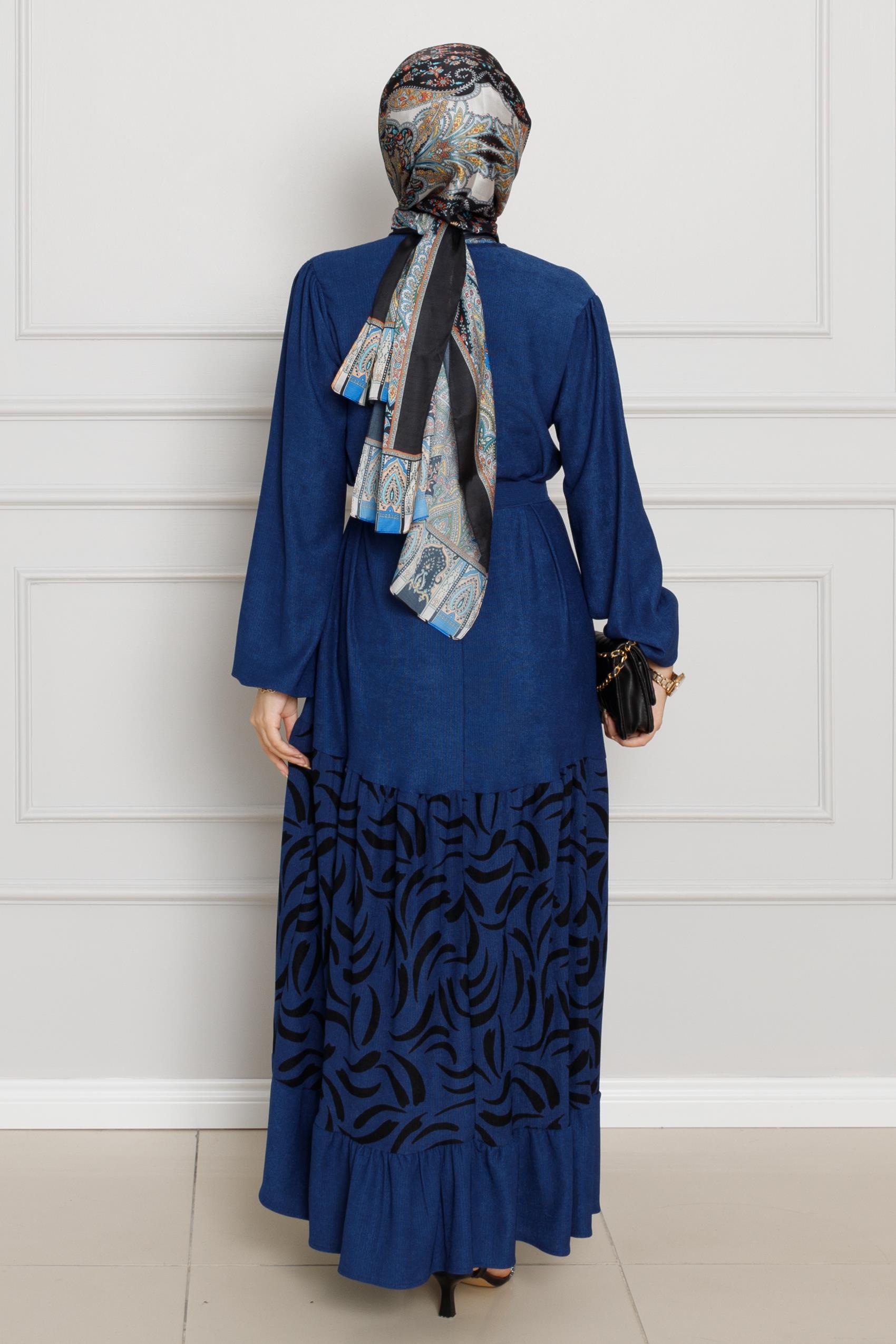Patterned dress -dark bleu color