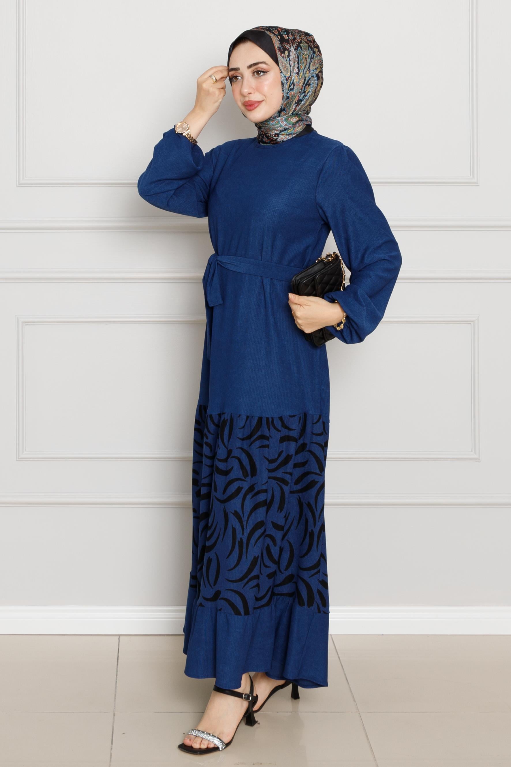Patterned dress -dark bleu color
