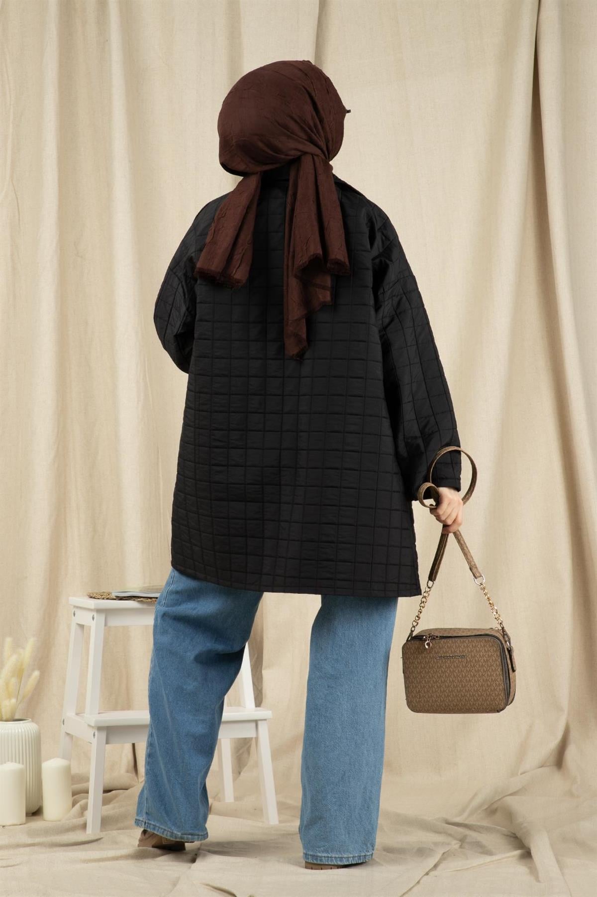 جاكيت كابيتون -اللون الأسود