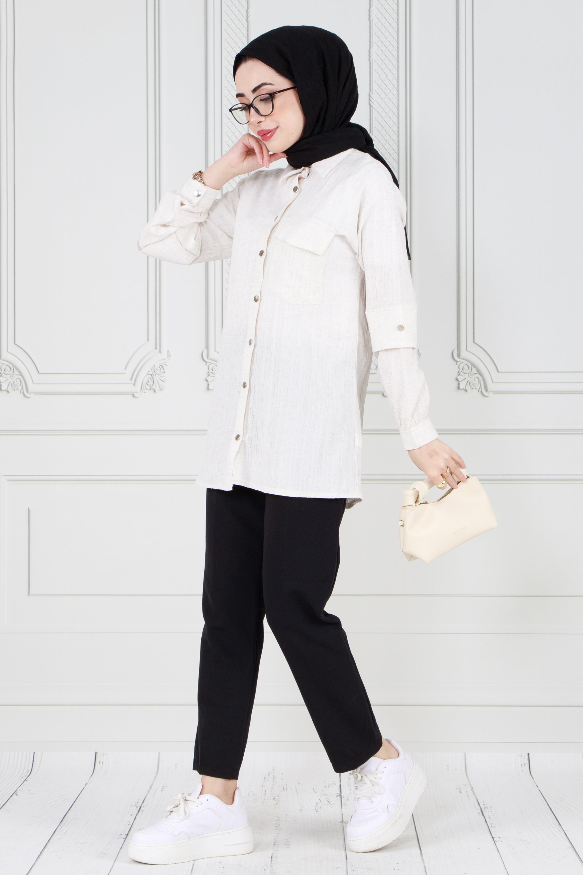 Tunic with details on Sleeves-White color