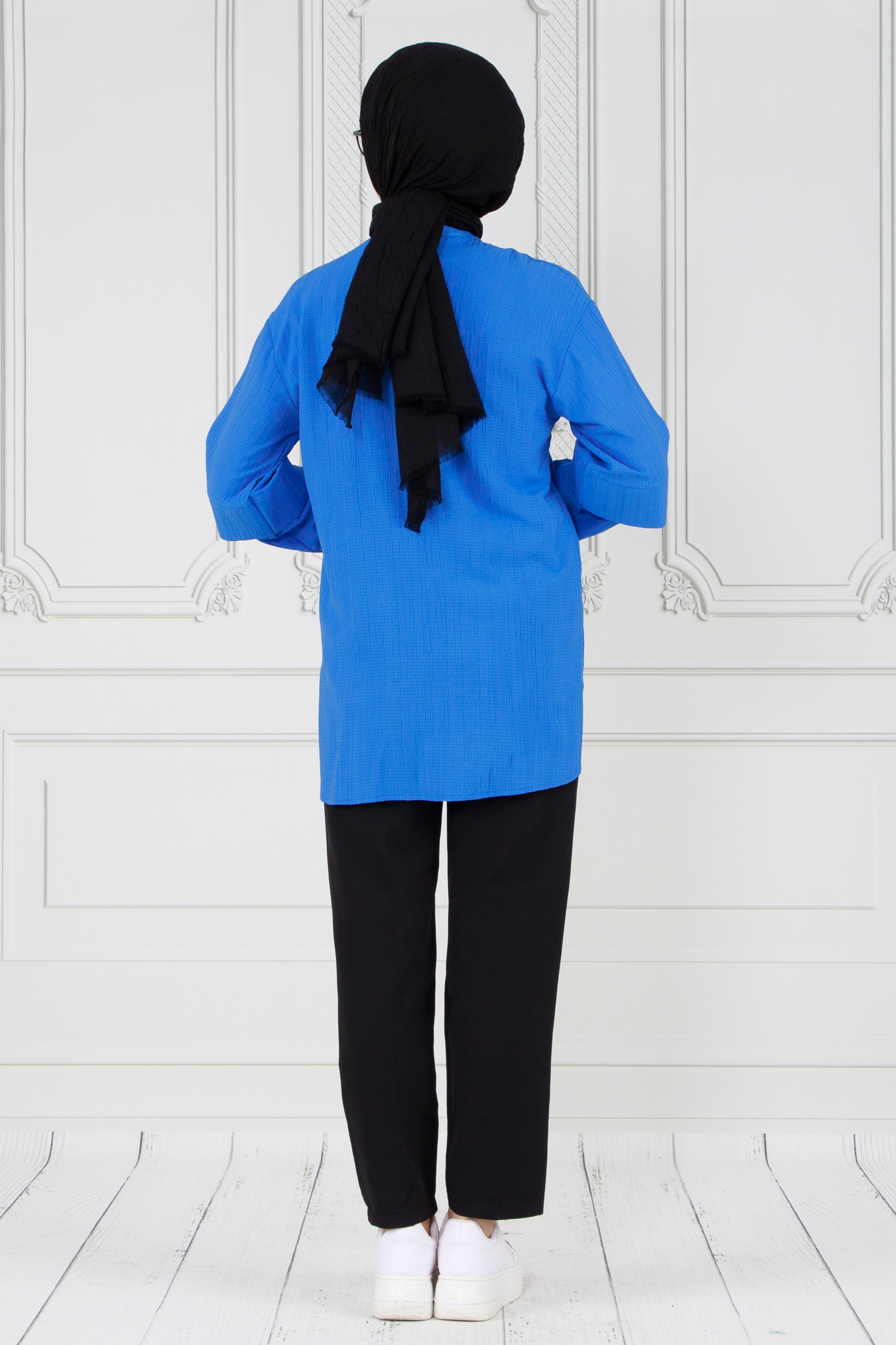 Tunic with details on sleeves-Blue color 
