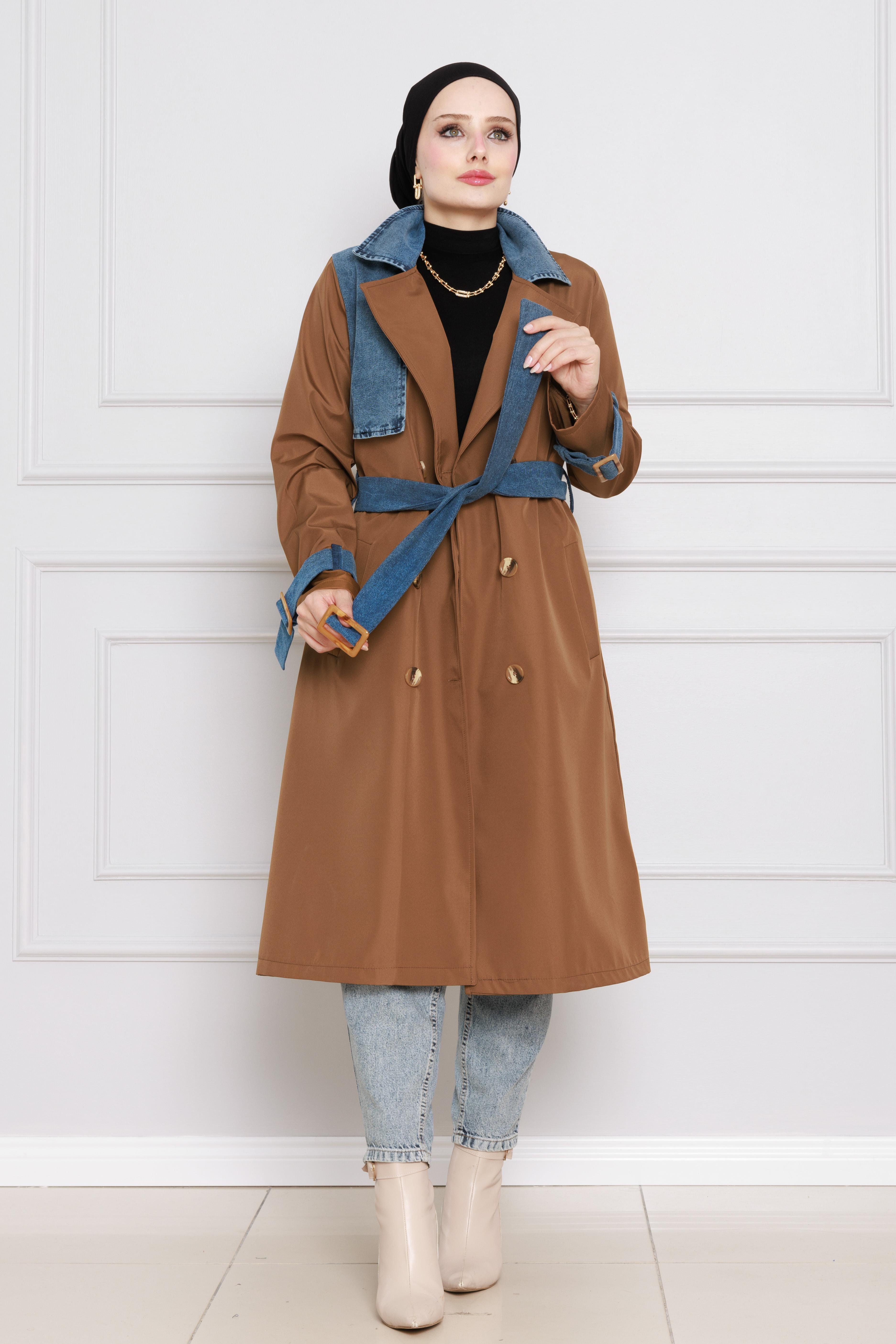 معطف واق من المطر بتفاصيل عصرية - بني فاتح اللون