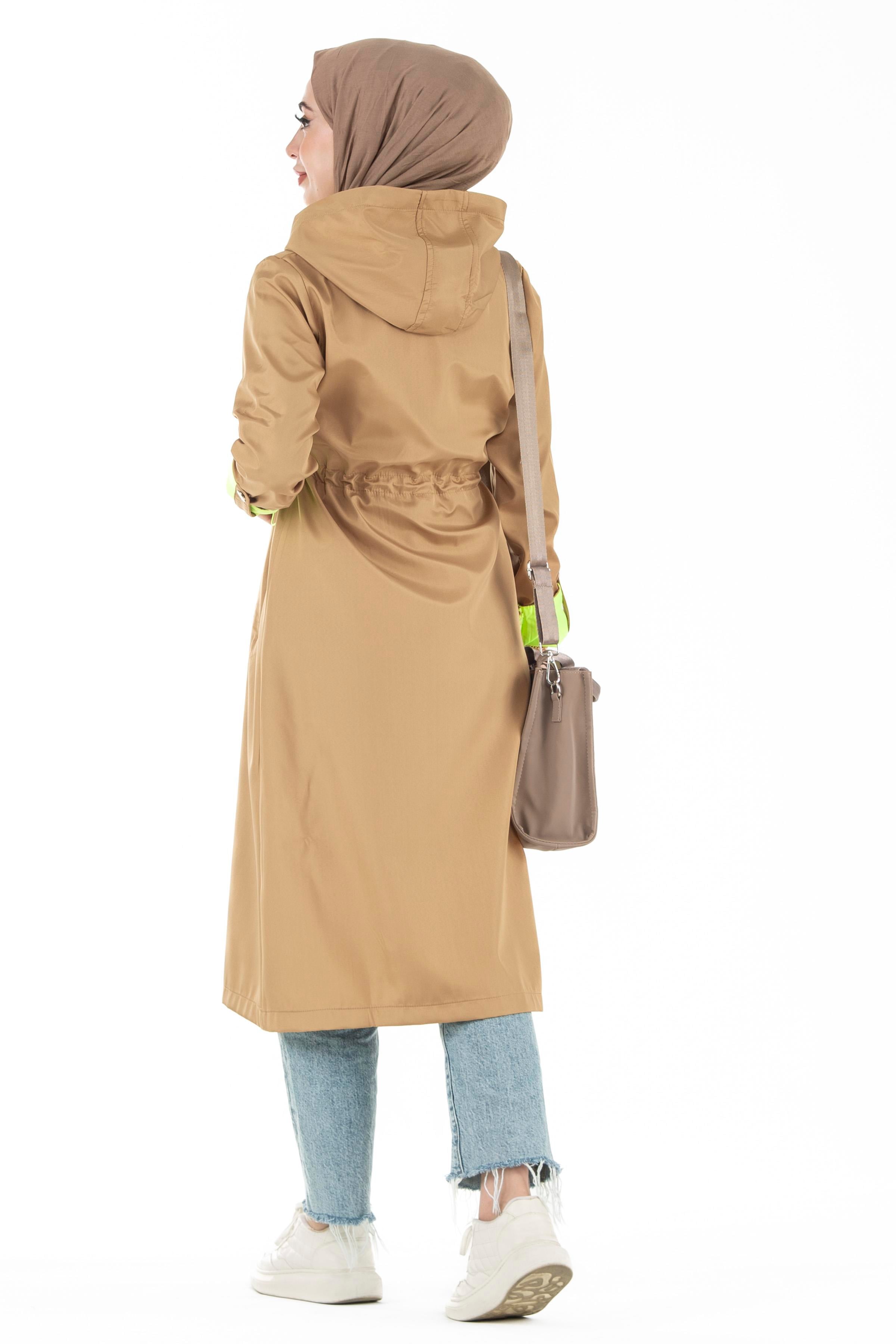 ترنشكوت نيون -اللون الجمل