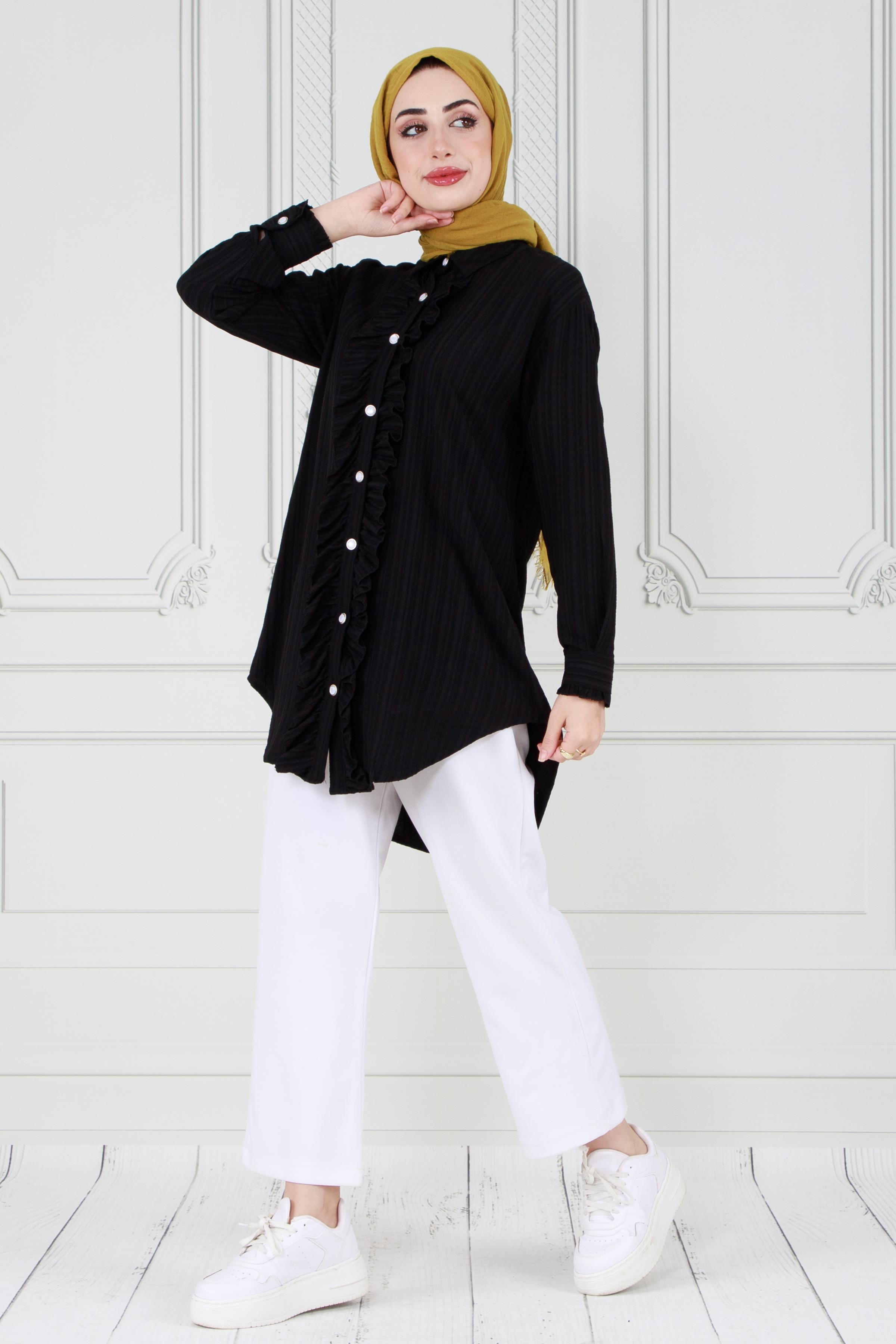 Tunic with Frill detail on the front-Black color 