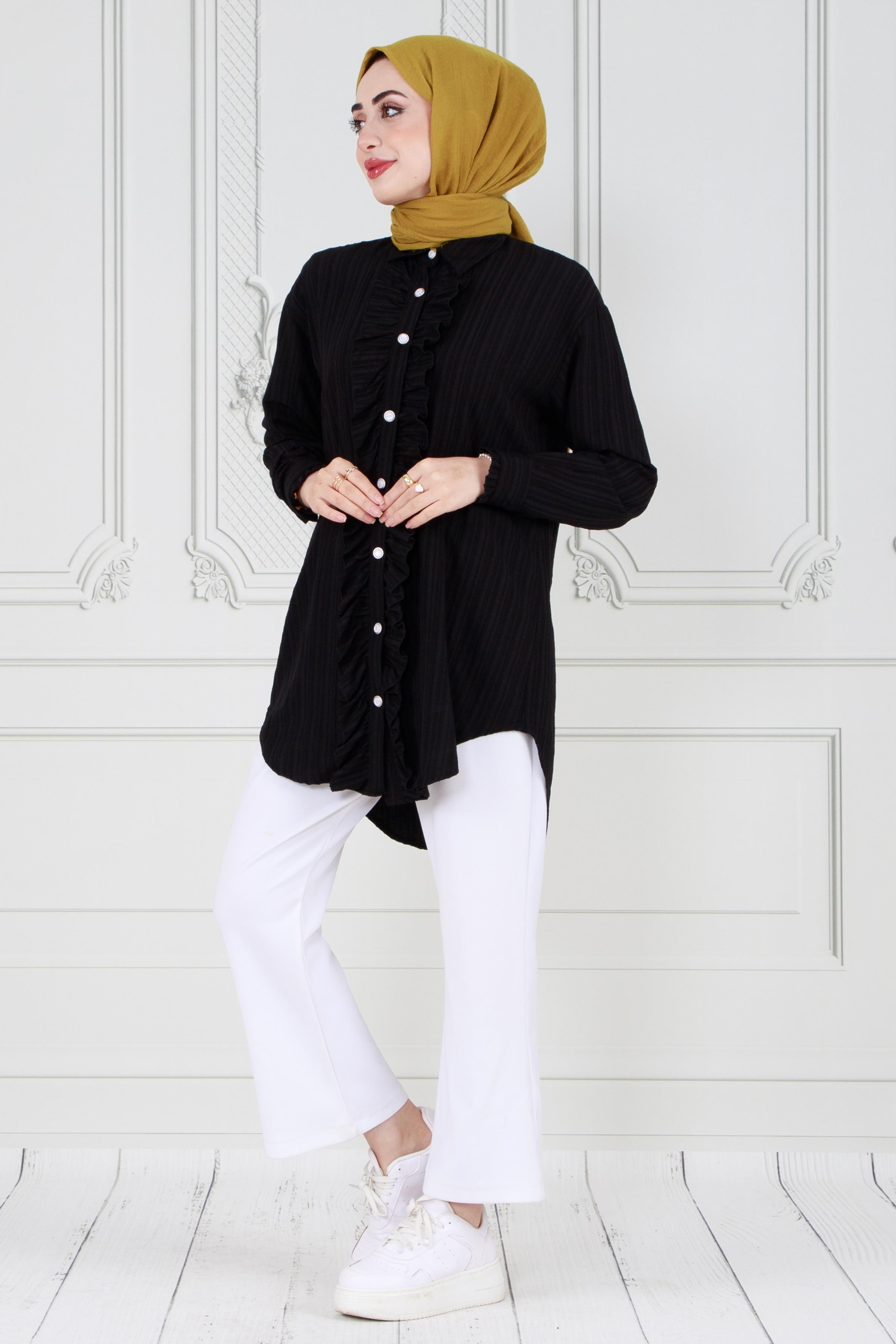 Tunic with Frill detail on the front-Black color 