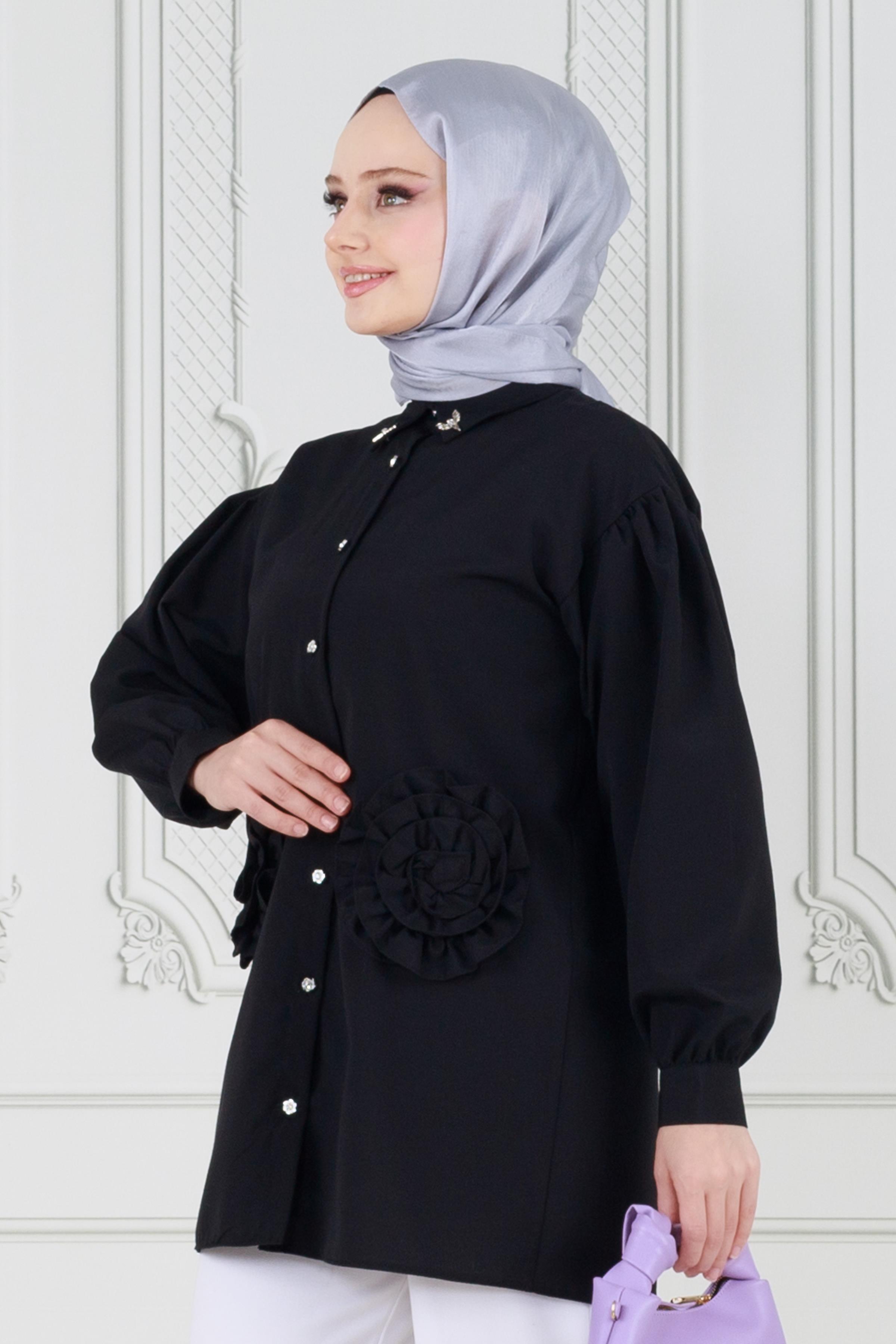 تونيك مزين بوردة أمامية لون أسود