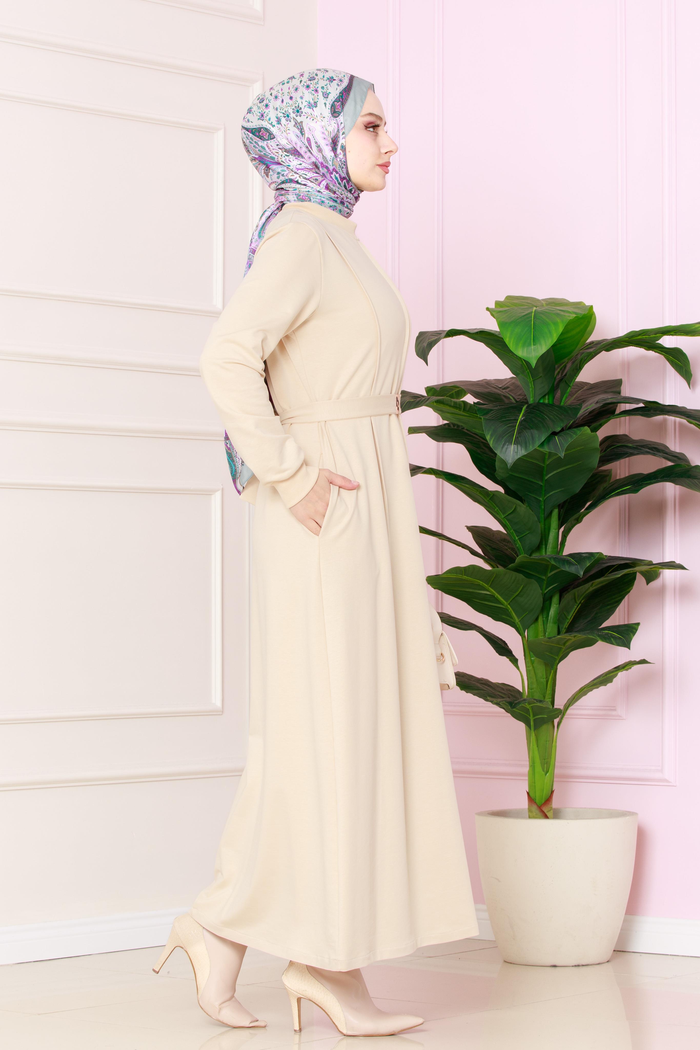 فستان بطيات - لون بيج