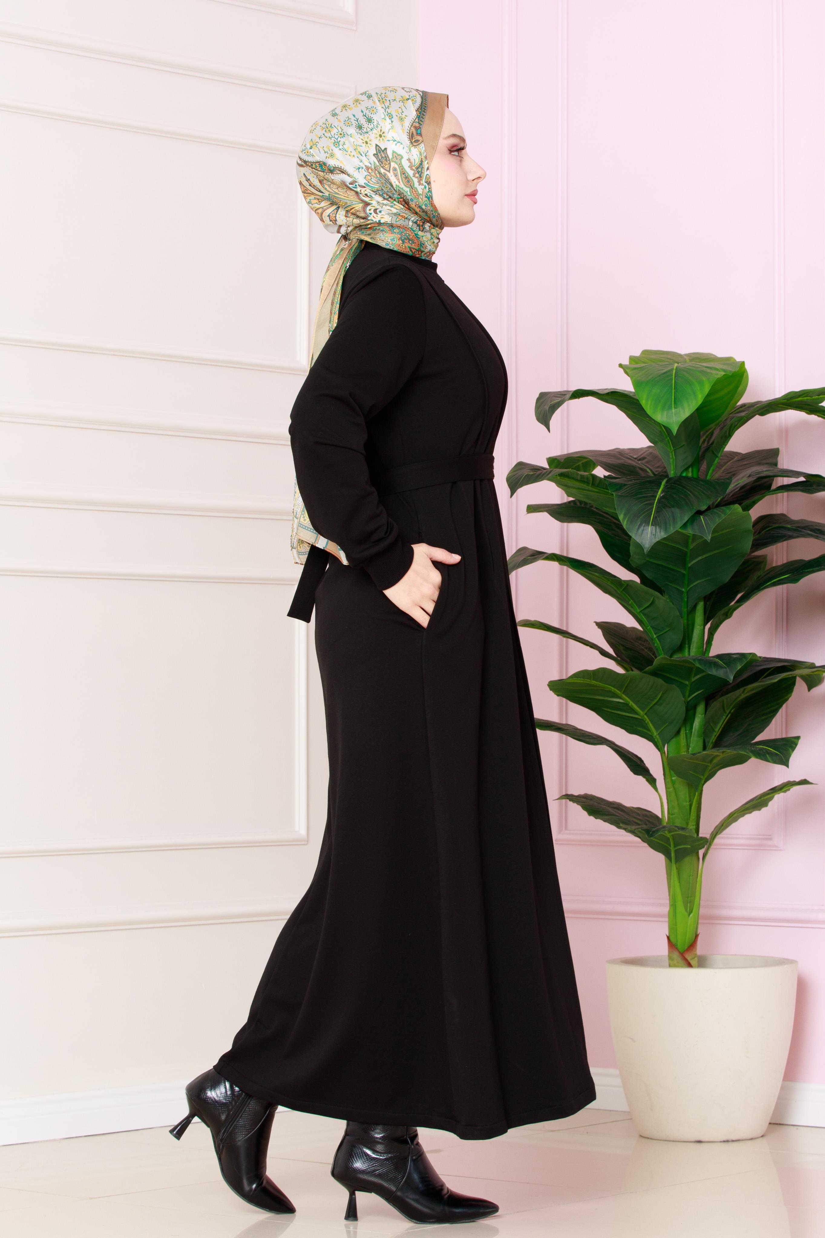 Pleated Detail Dress - Black color