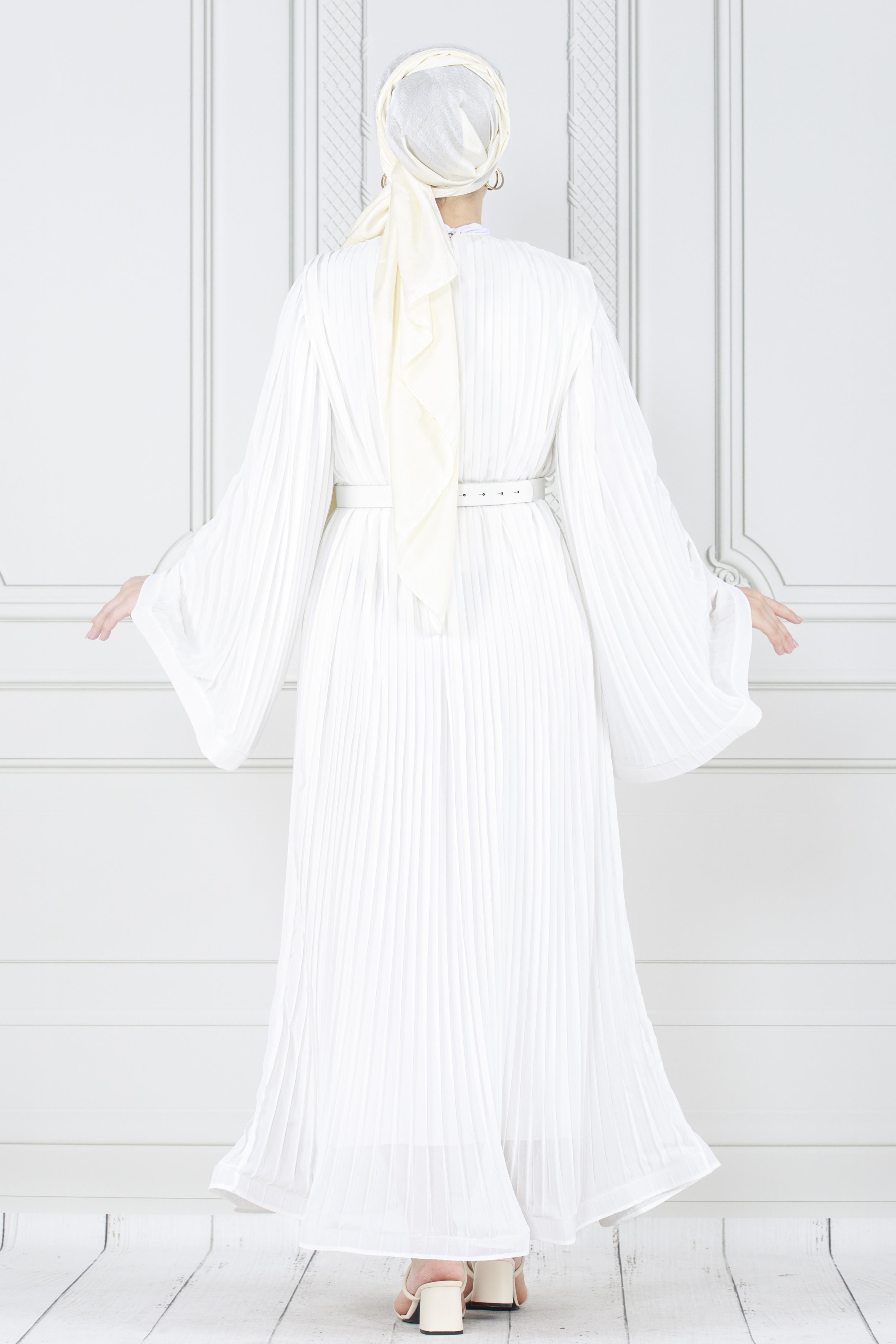 Elegant double pleat dress /white