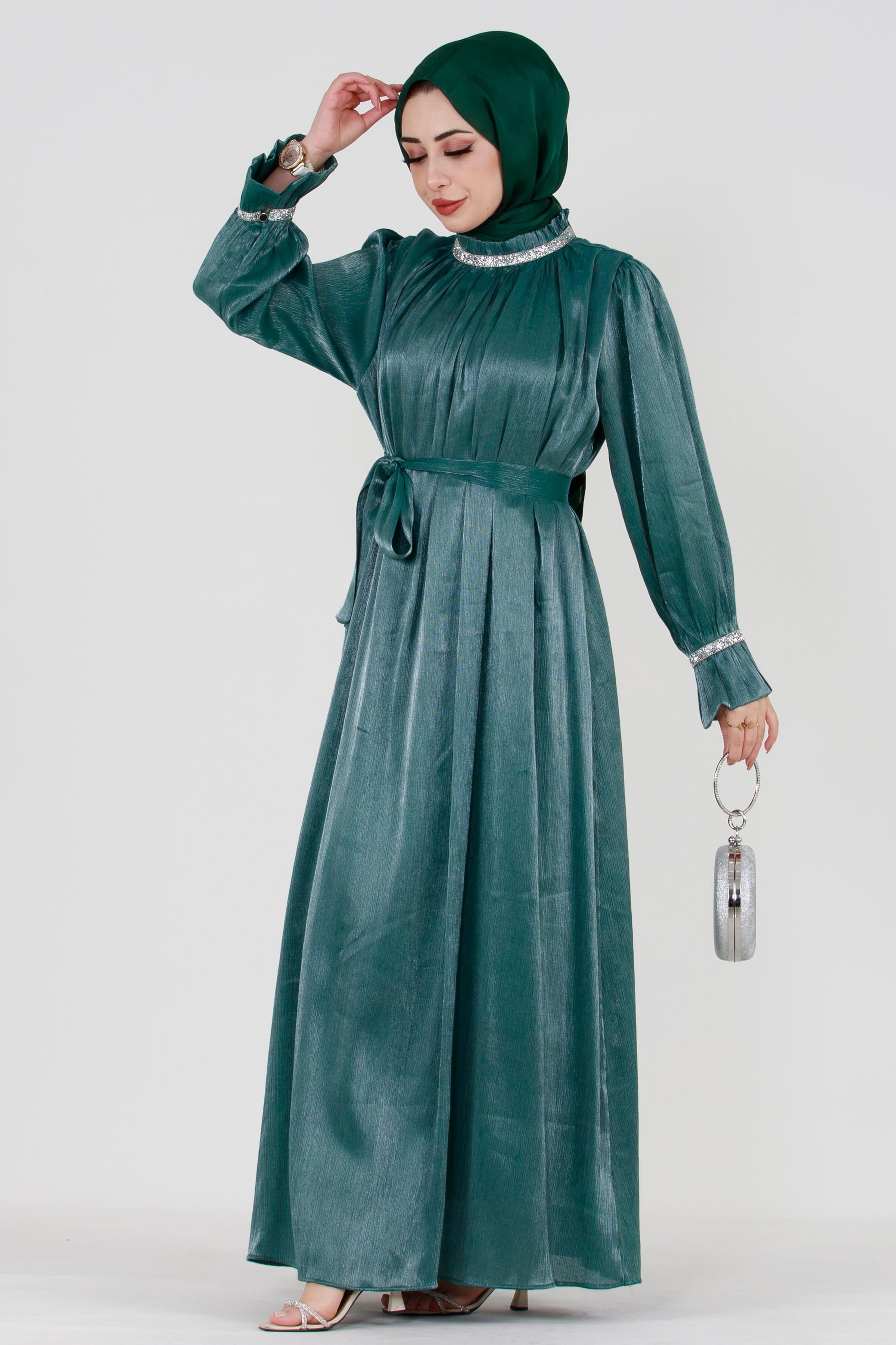 Sequined Embellished Evening Dress - Emerald Green