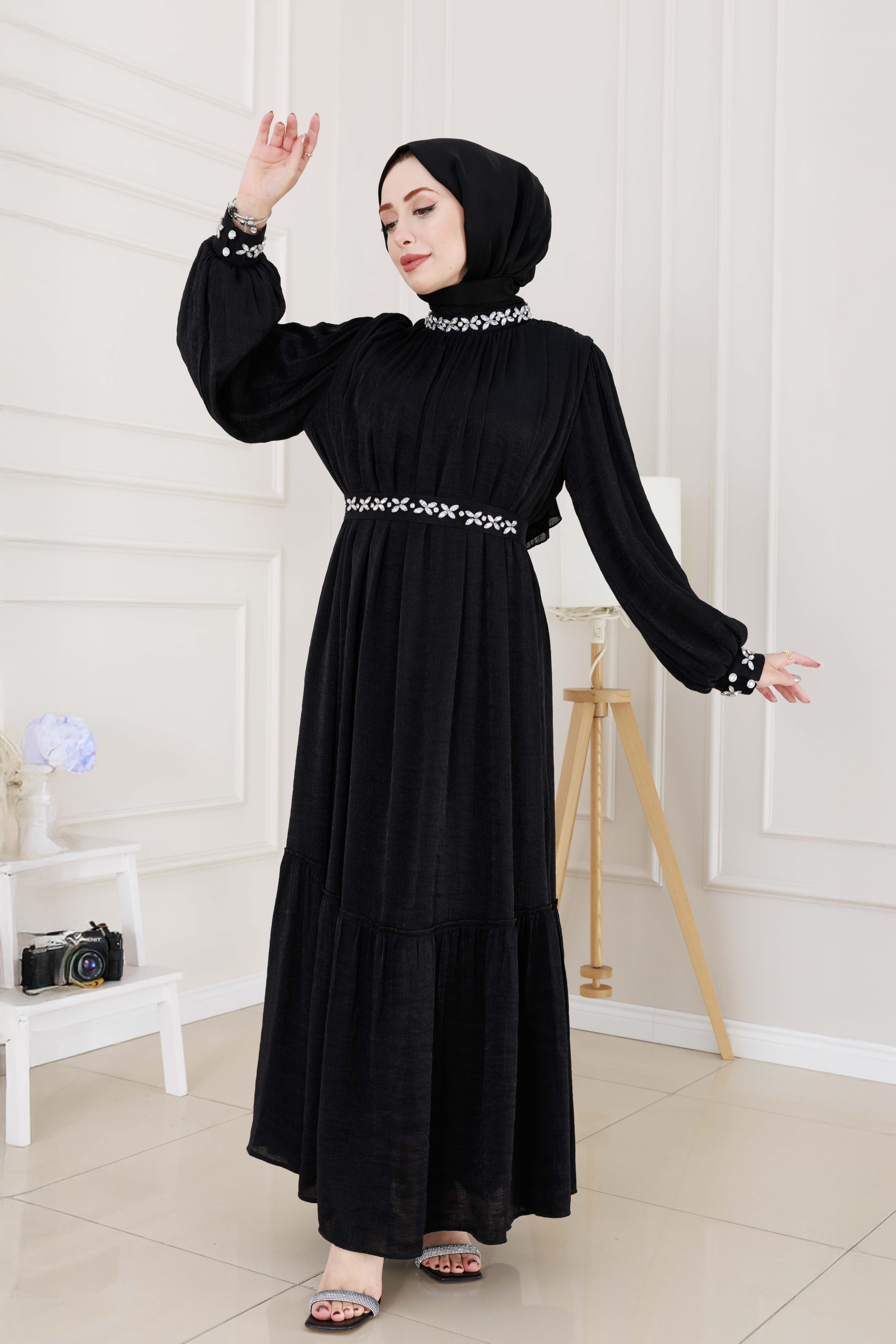 Taş İşlemeli Simay Abiye-Siyah