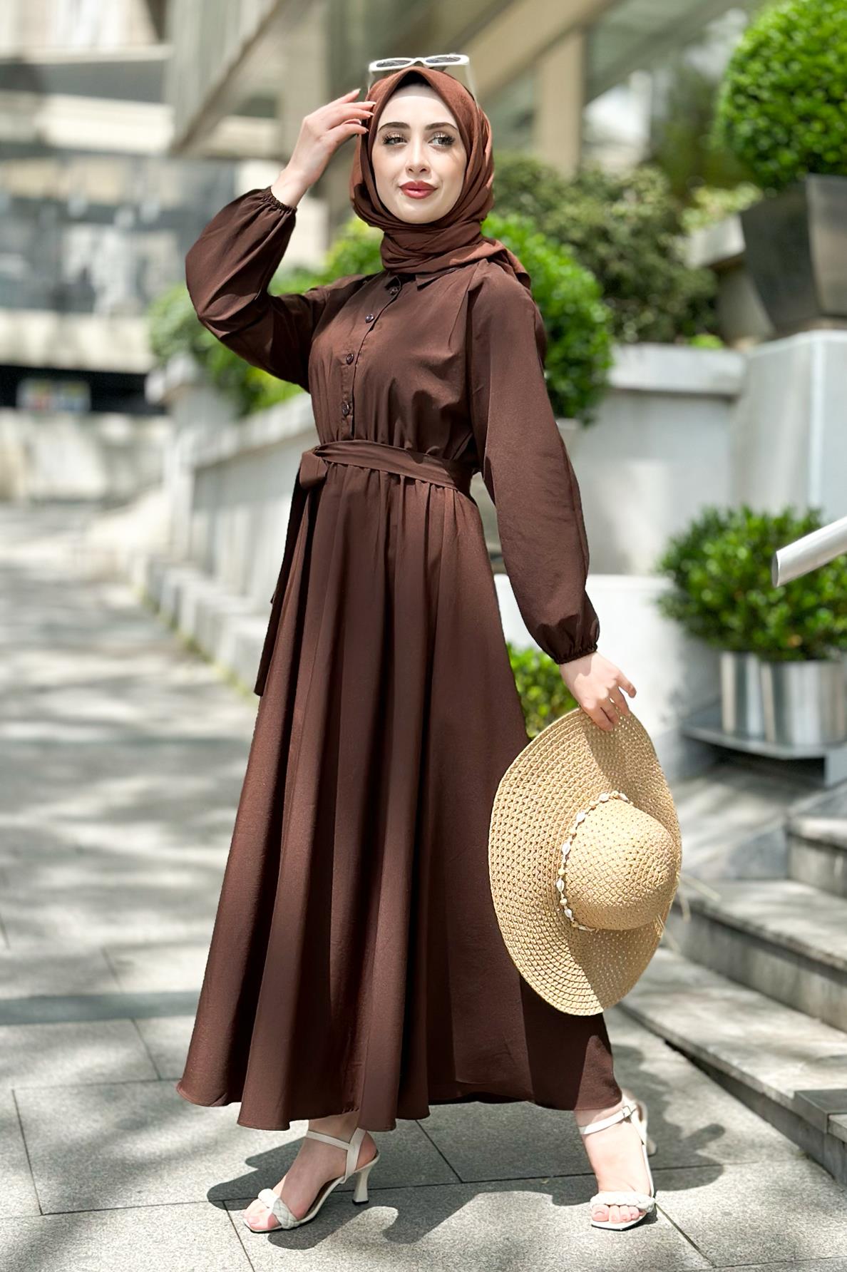 Collared Whirling Dervish Model Dress-Brown