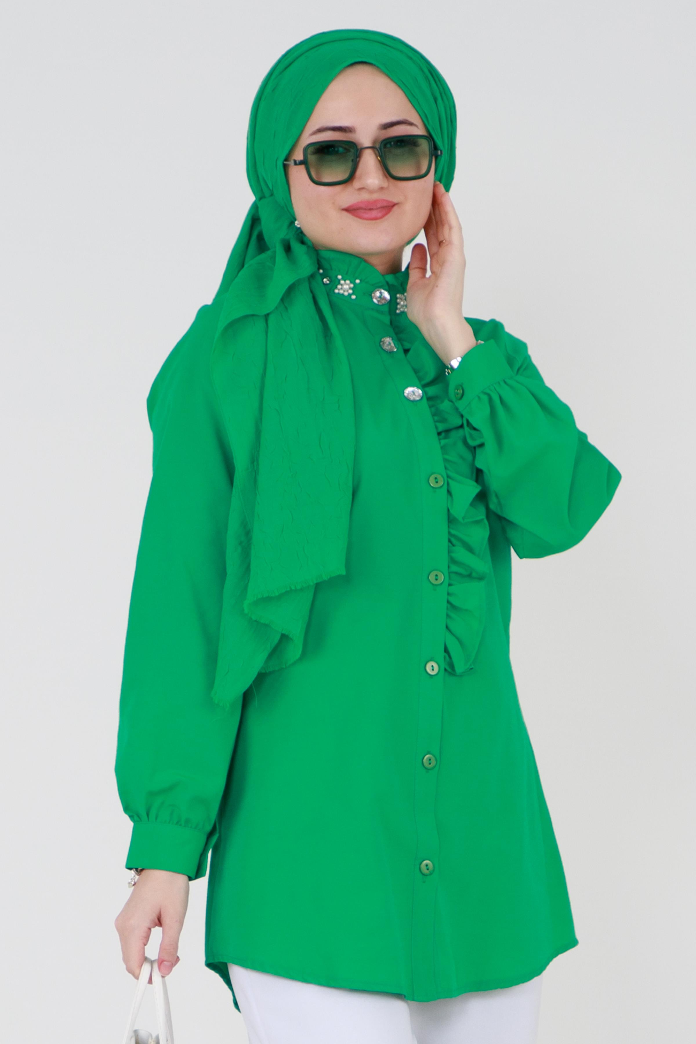 Tunic ruffled in the middle-embroidered collar-Green