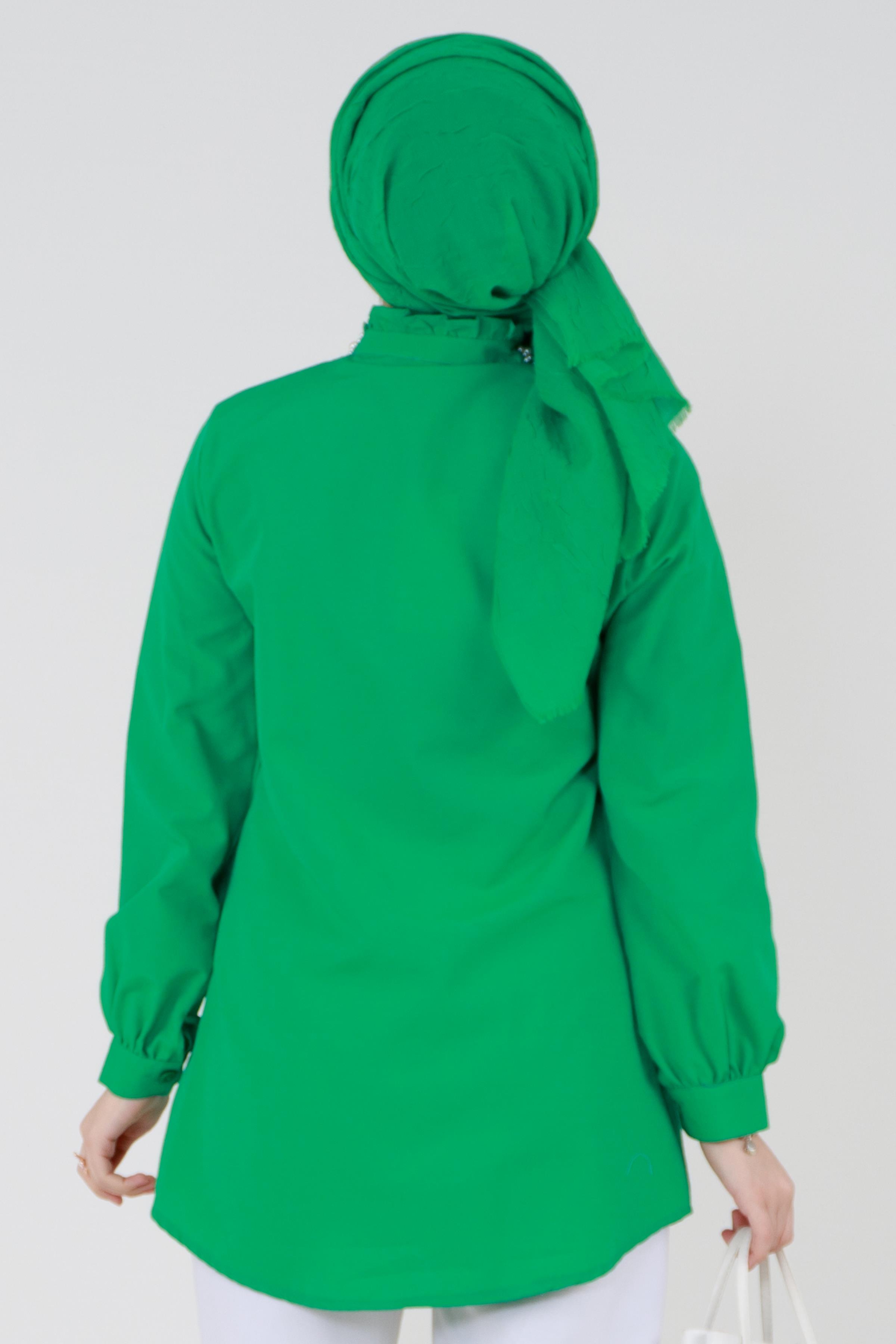 Tunic ruffled in the middle-embroidered collar-Green